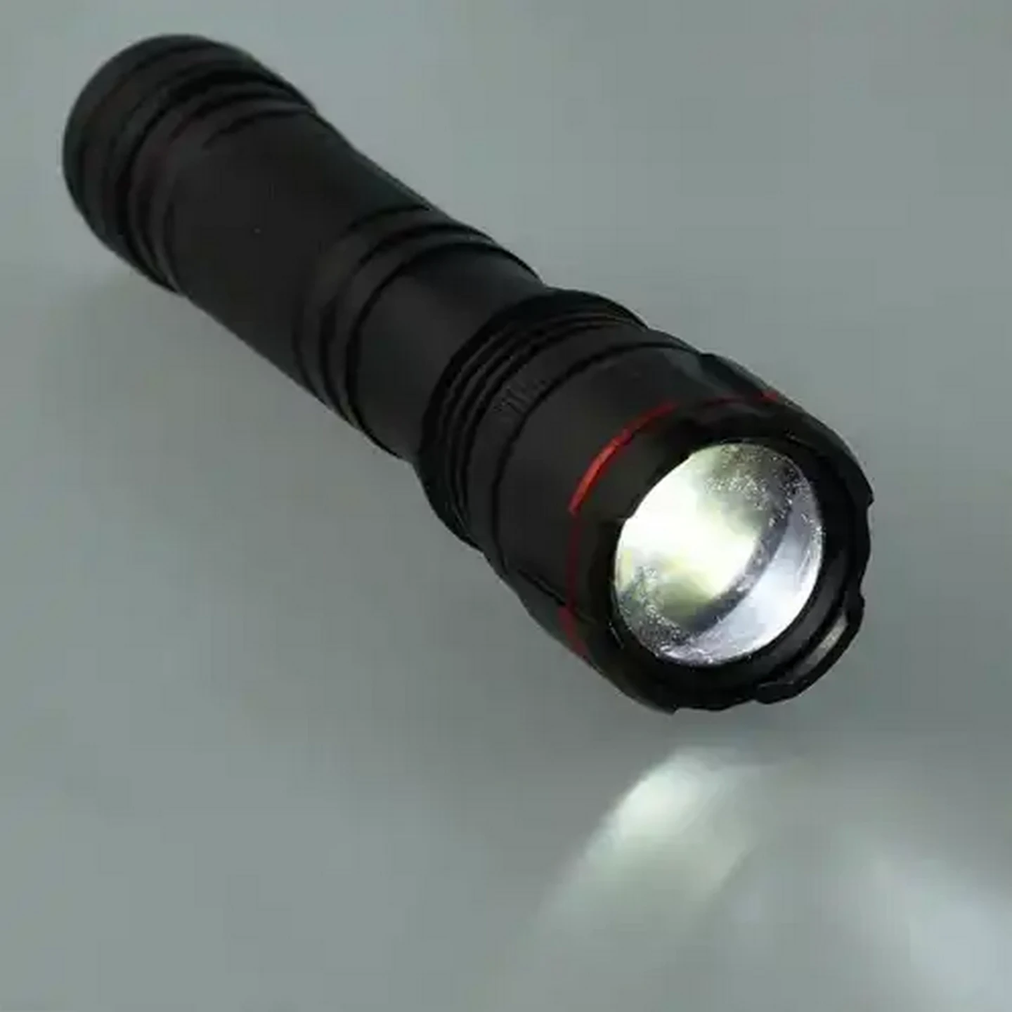 Image of Super Power LED Aluminium Torch 1700 Lumens