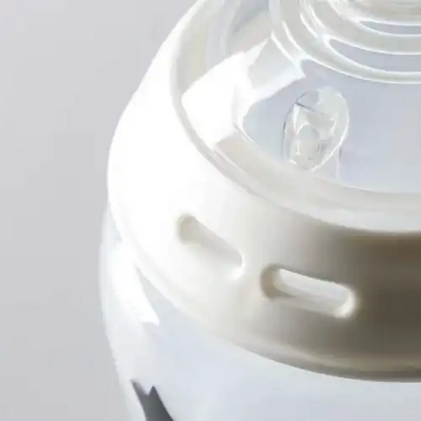 Image of Tommee Tippee Natural start 260ml self-sterilising clear bottle 3-Pack 0 months +