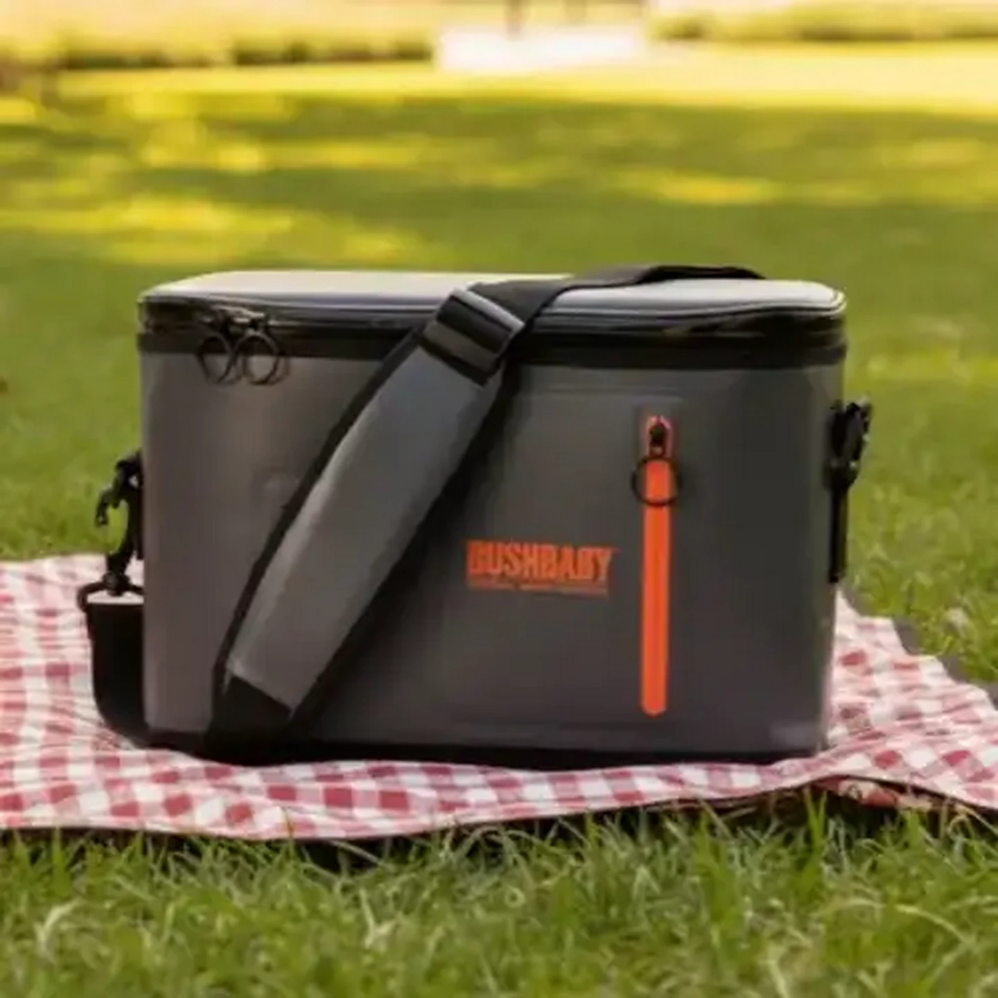 Image of Bush Baby Deluxe 6 Can Cooler Bag