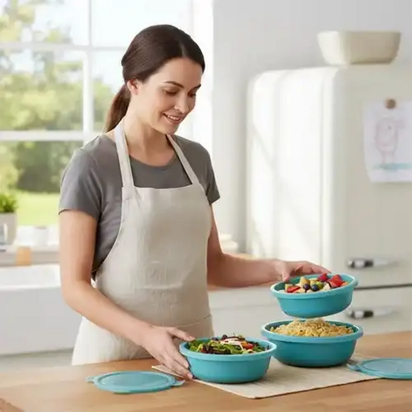 Image of Jolly Tots Bowl With Lid 3-Pack (Colour May Vary)