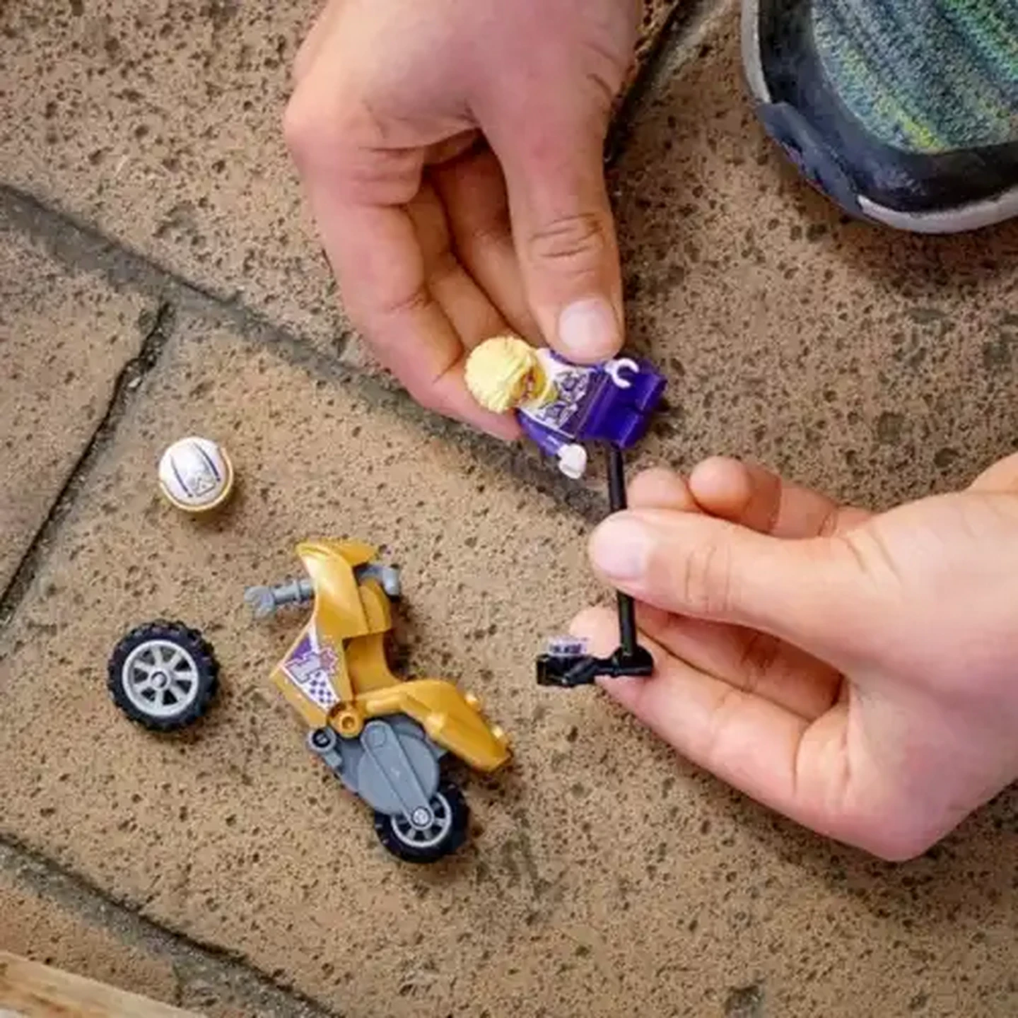Image of LEGO® City Stuntz Selfie Stunt Bike (60309)