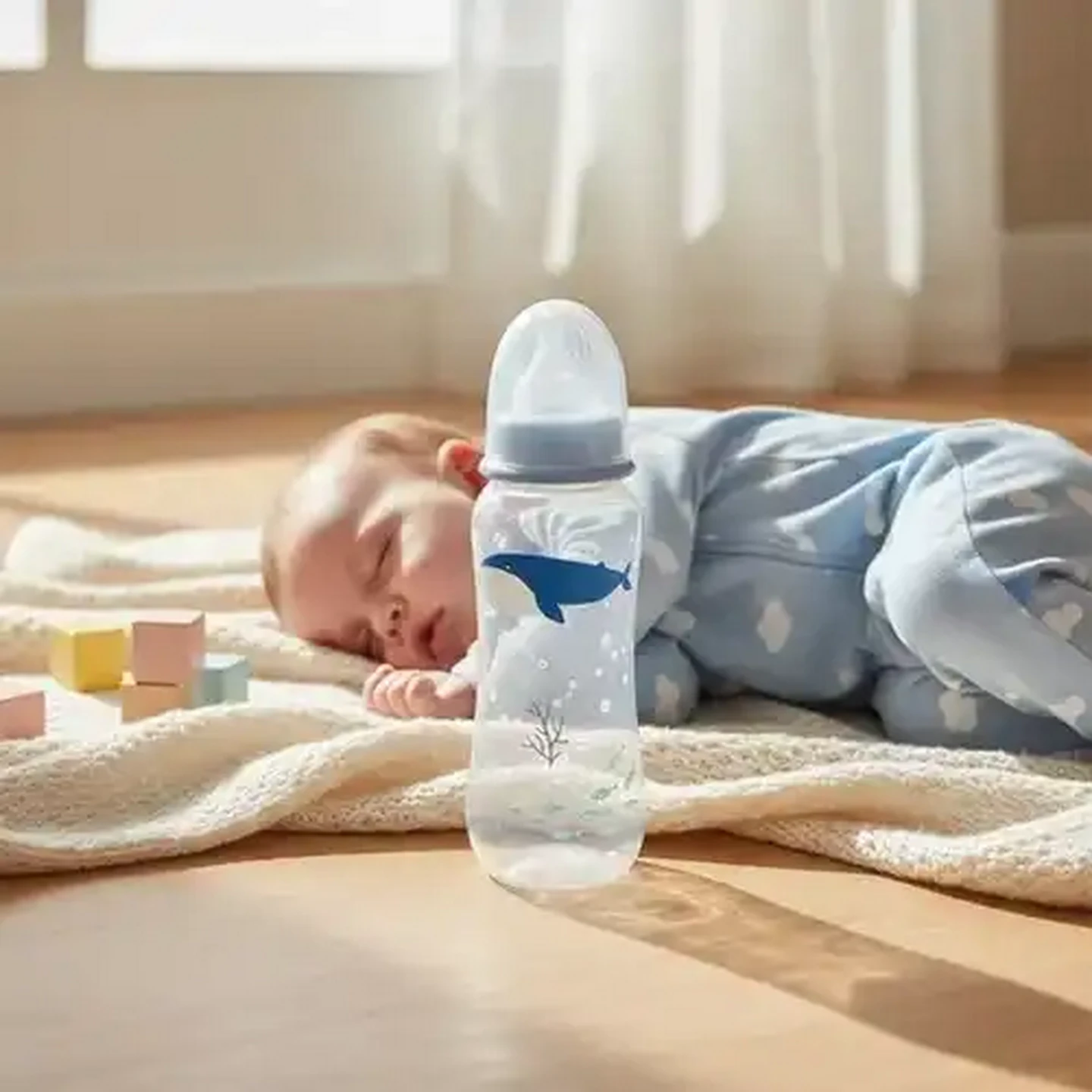 Image of Jolly Tots Basic Baby Bottle 0 Months + 250ml (Design May Vary)