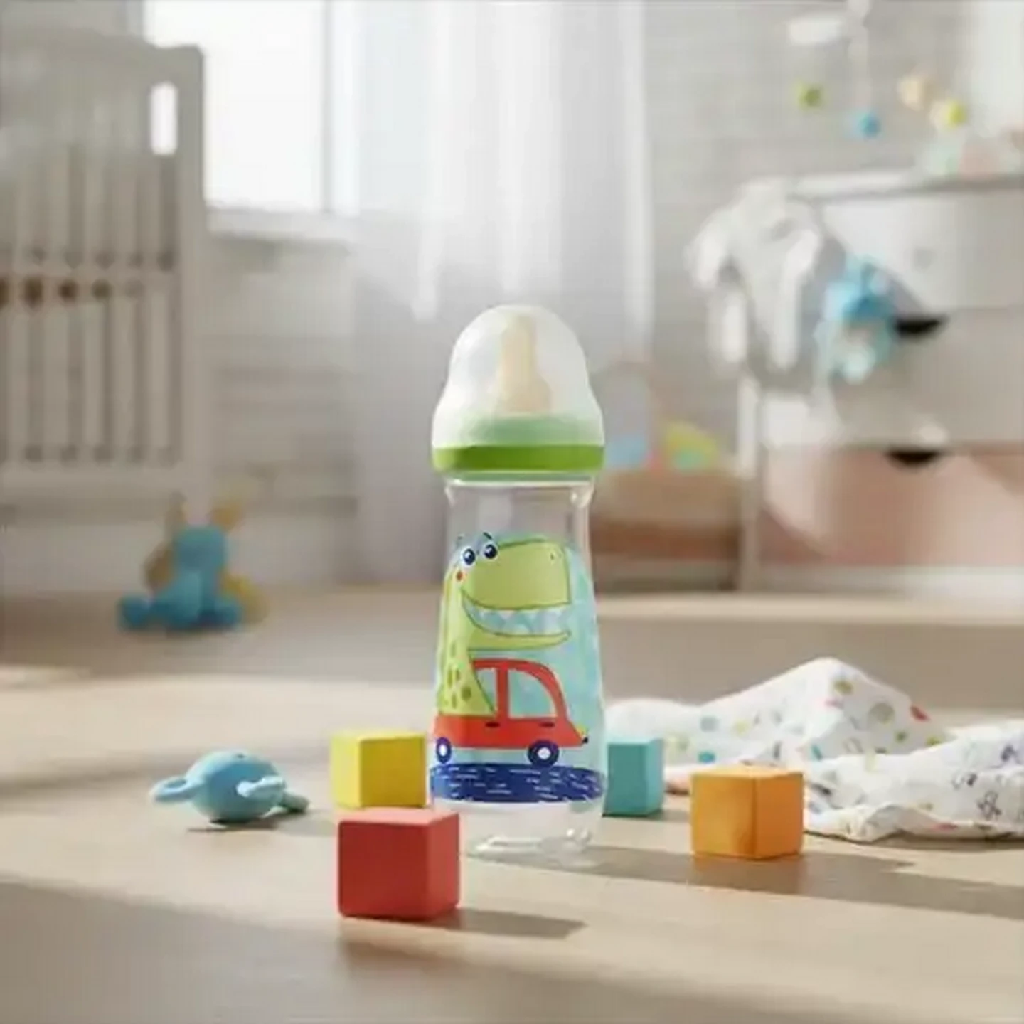 Image of Jolly Tots 3+ Months Basic Feeding Bottle 250ml