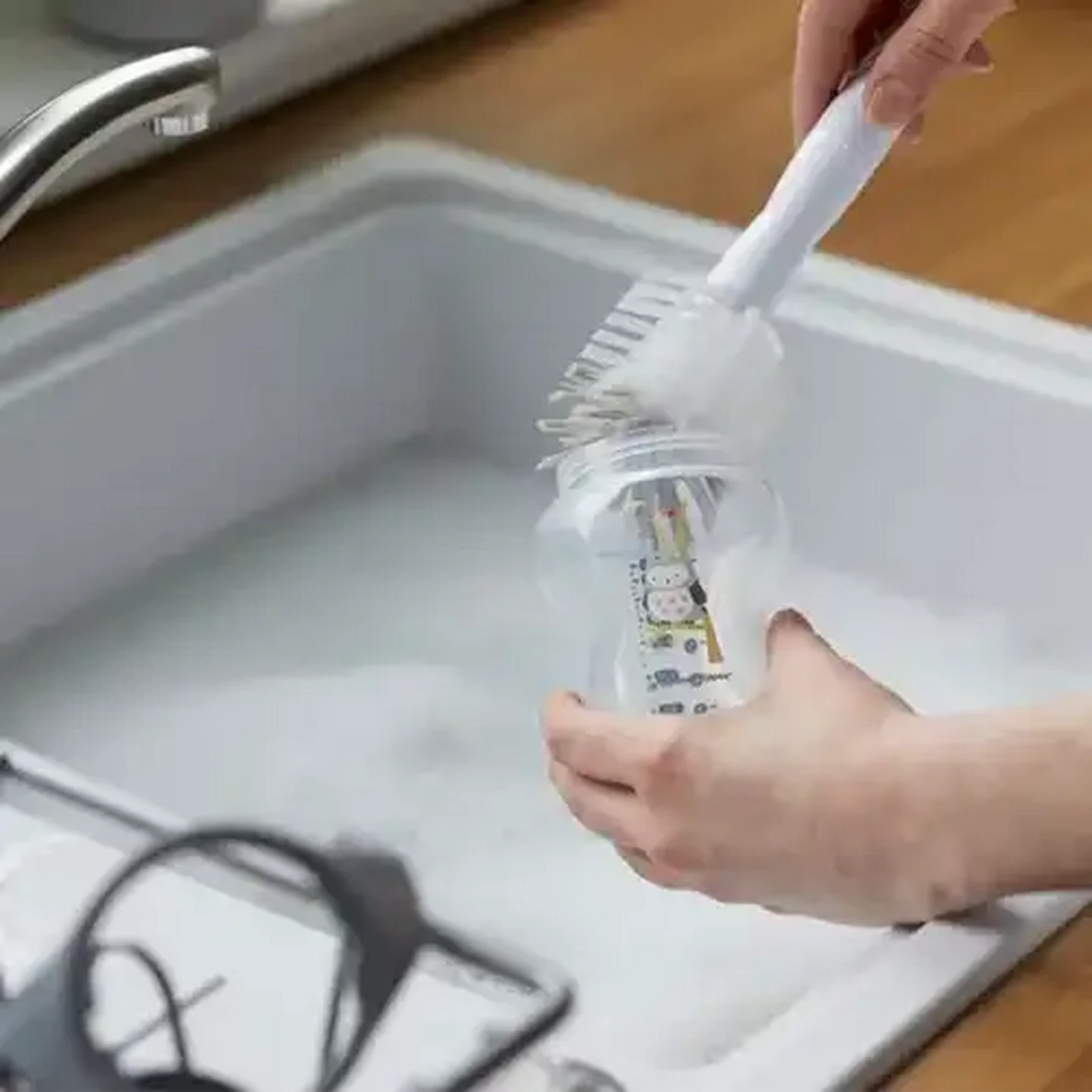 Image of Tommee Tippee Natural Start Self Sterilising Newborn Starter Kit Boy (Design May Vary)