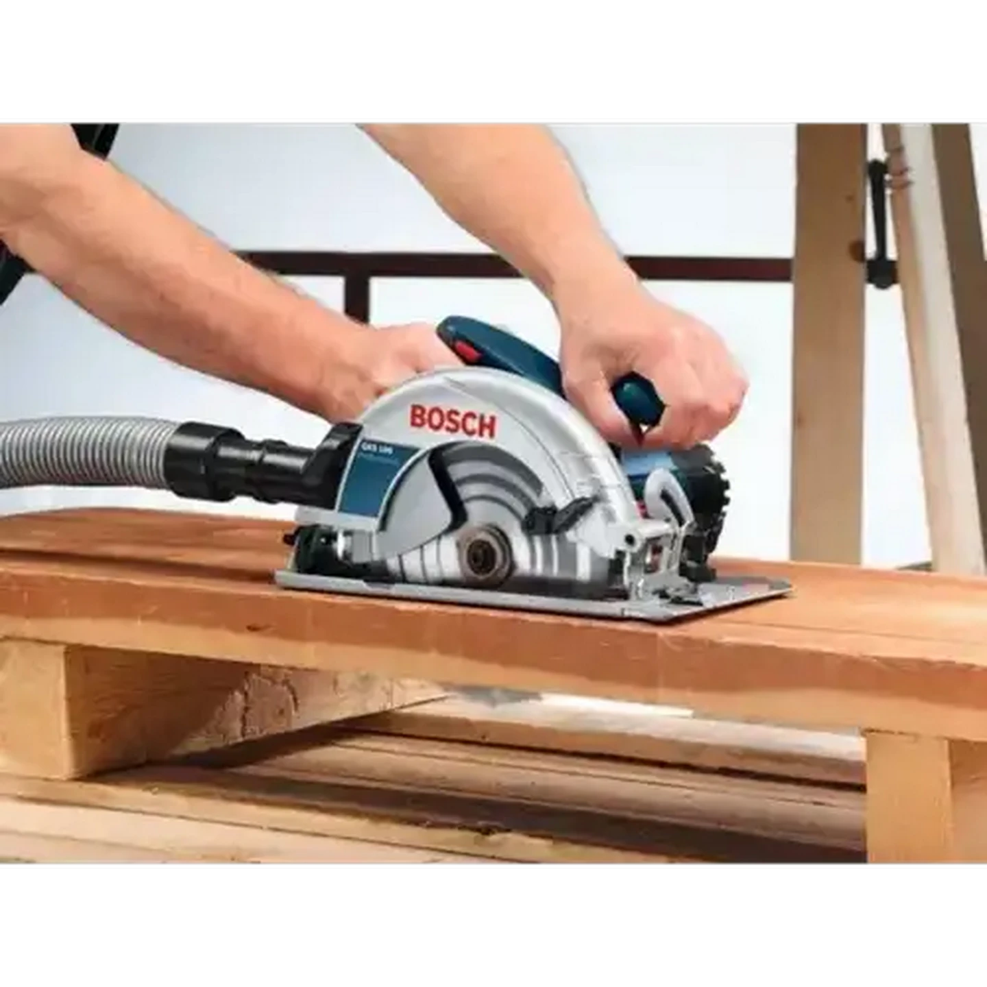Image of Bosch DIY Circular Saw 1400W