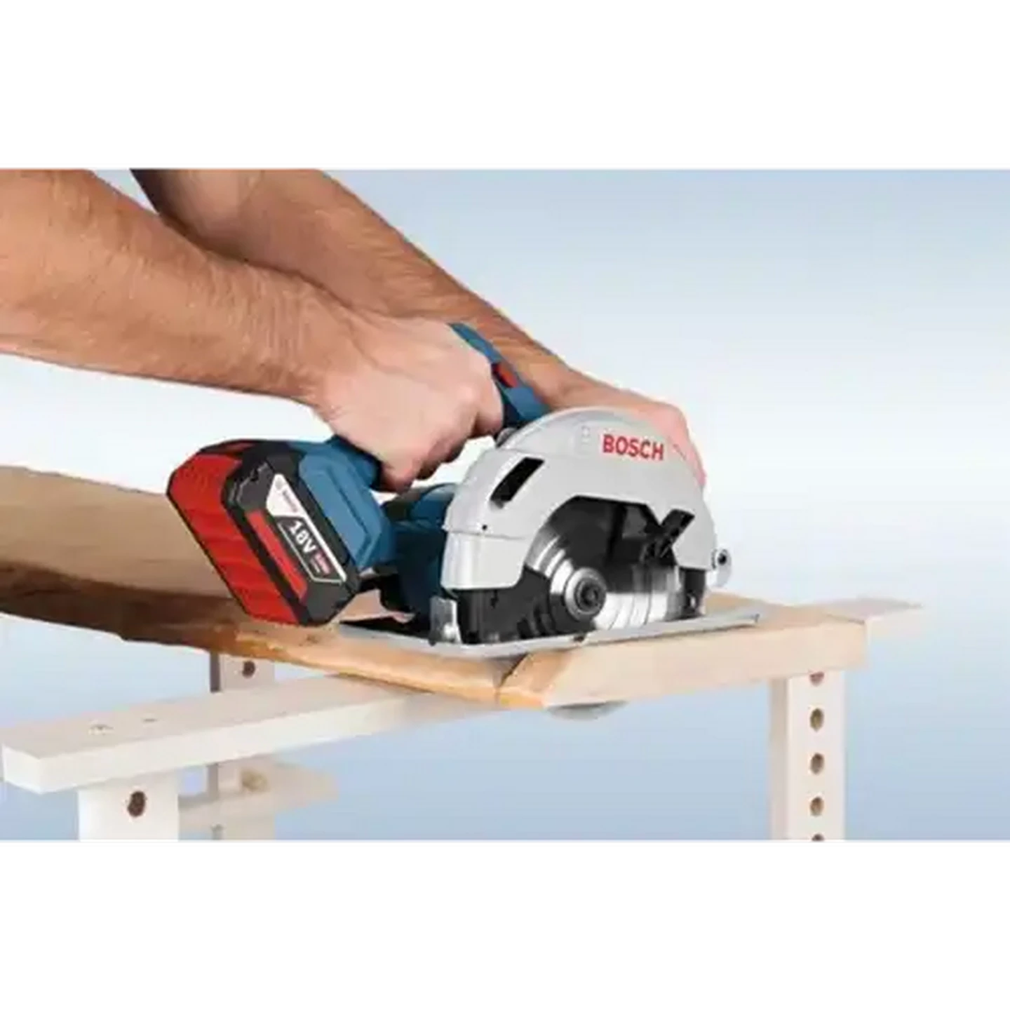 Image of Bosch DIY Professional Cordless Circular Saw 18V
