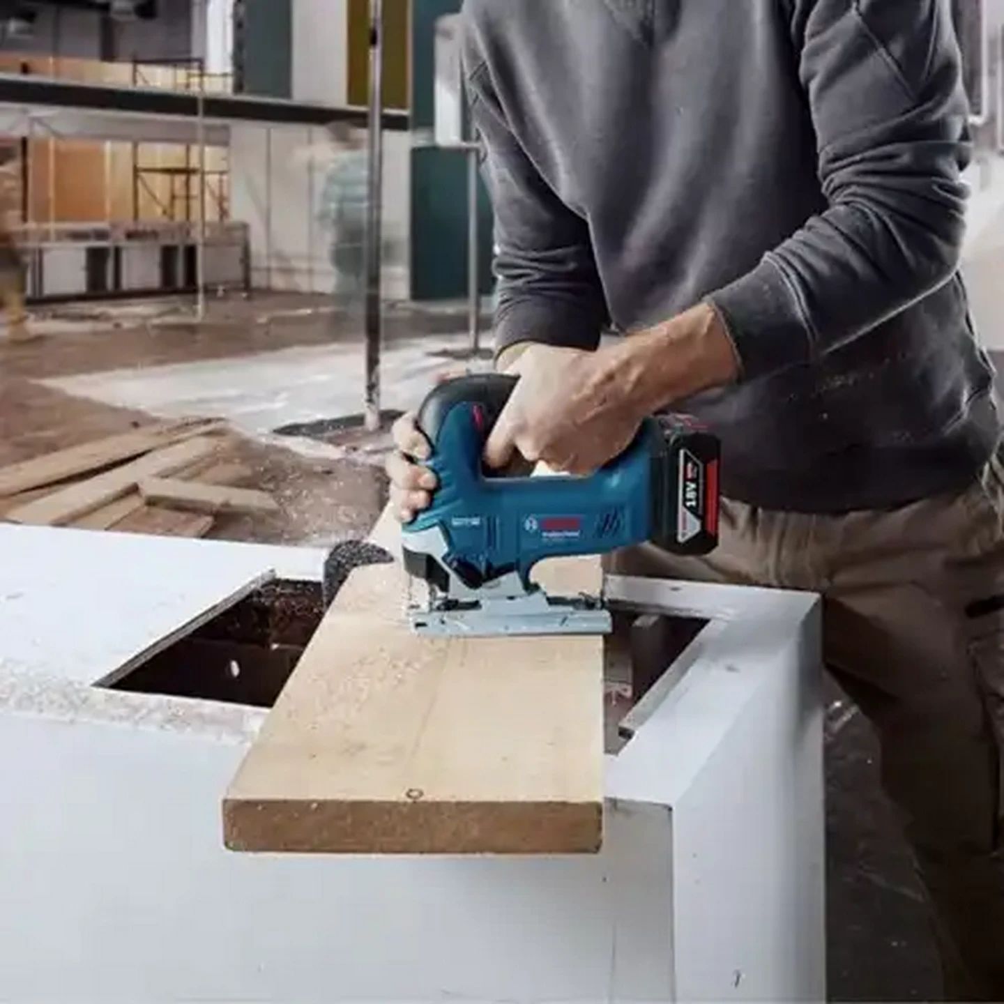Image of Bosch DIY Professional Cordless Jigsaw 18V
