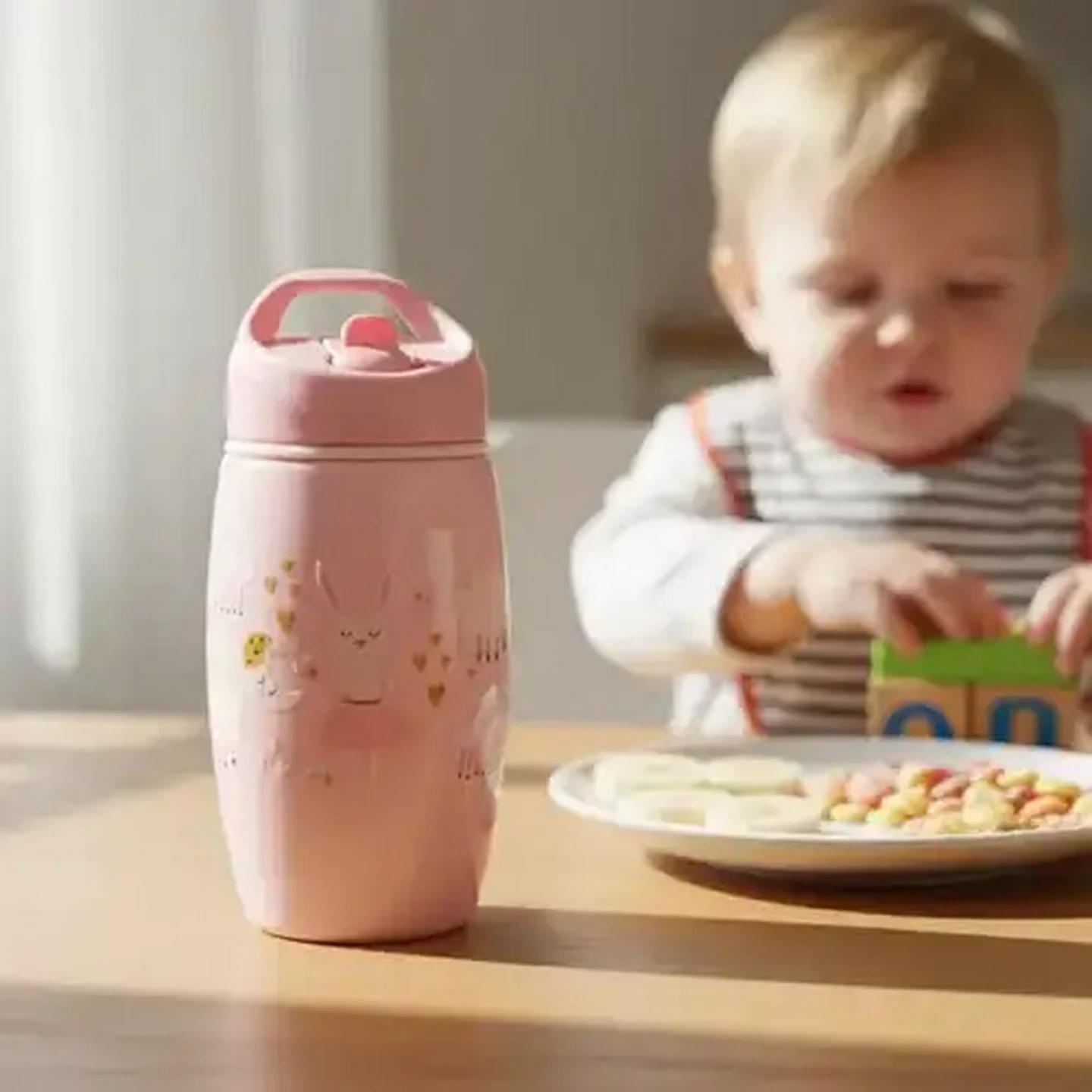 Image of Jolly Tots Flip Sipper Cup 420ml 9 Months + (Design May Vary)