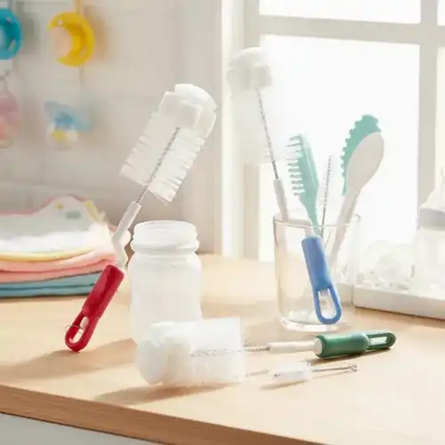 Image of Jolly Tots Bottle & Teat Cleaning Brush Set 0 Months+ (Colour May Vary)