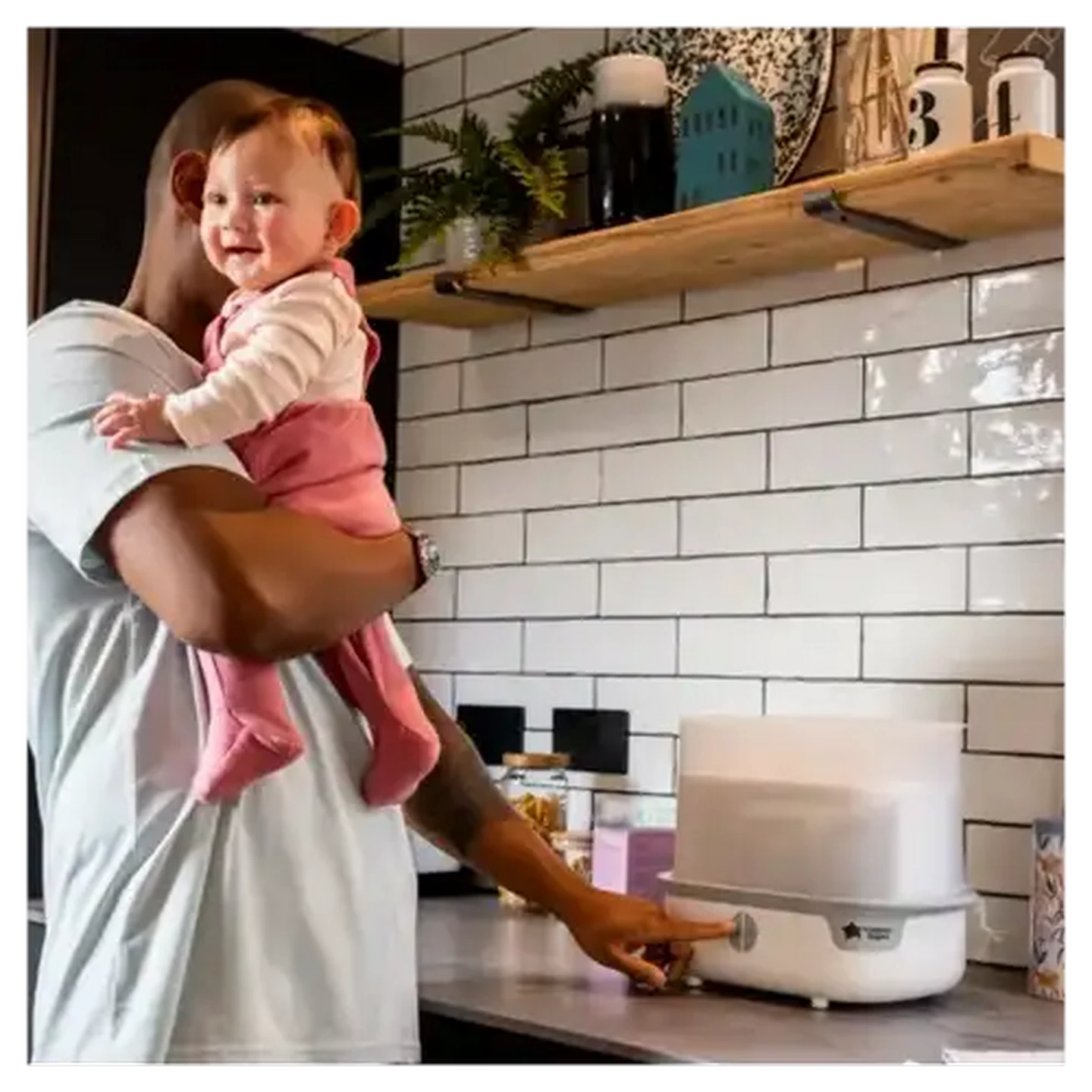 Image of Tommee Tippee White Advanced Steam Electric Steriliser