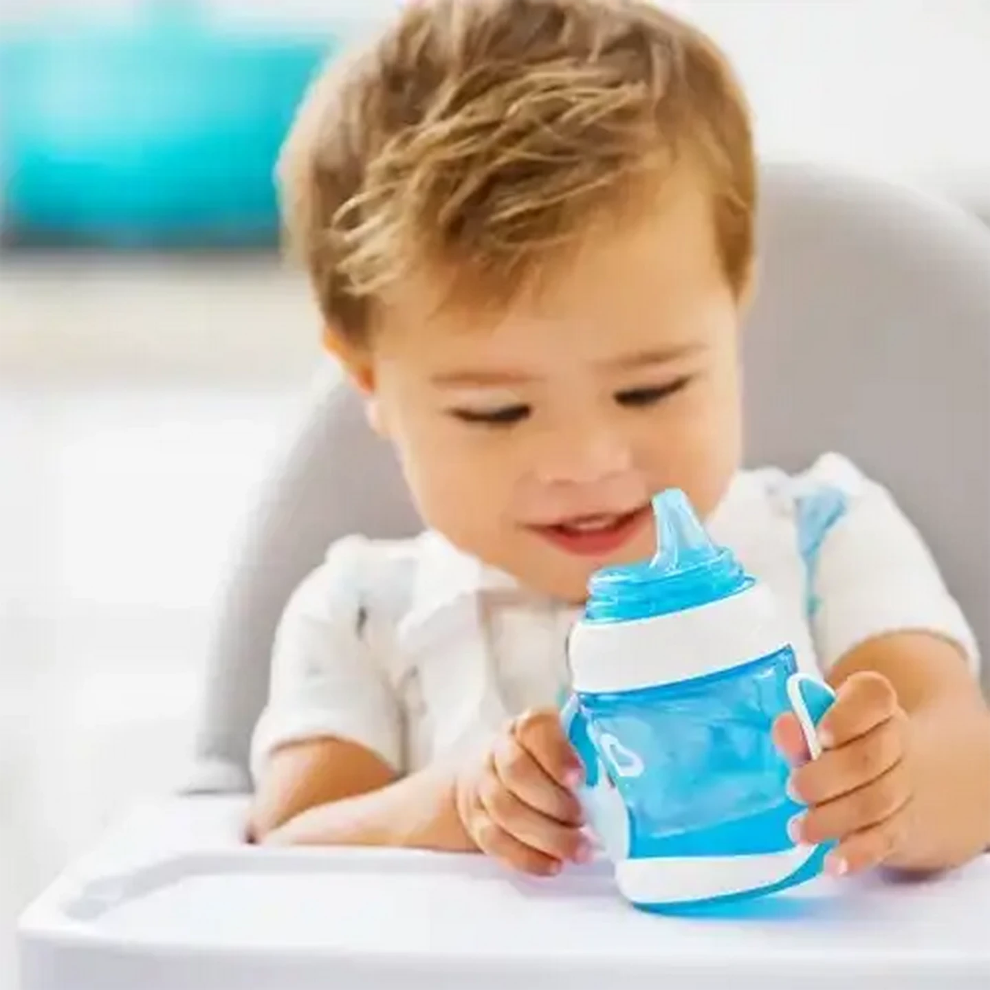 Image of Munchkin Blue Transition Cup 118ml