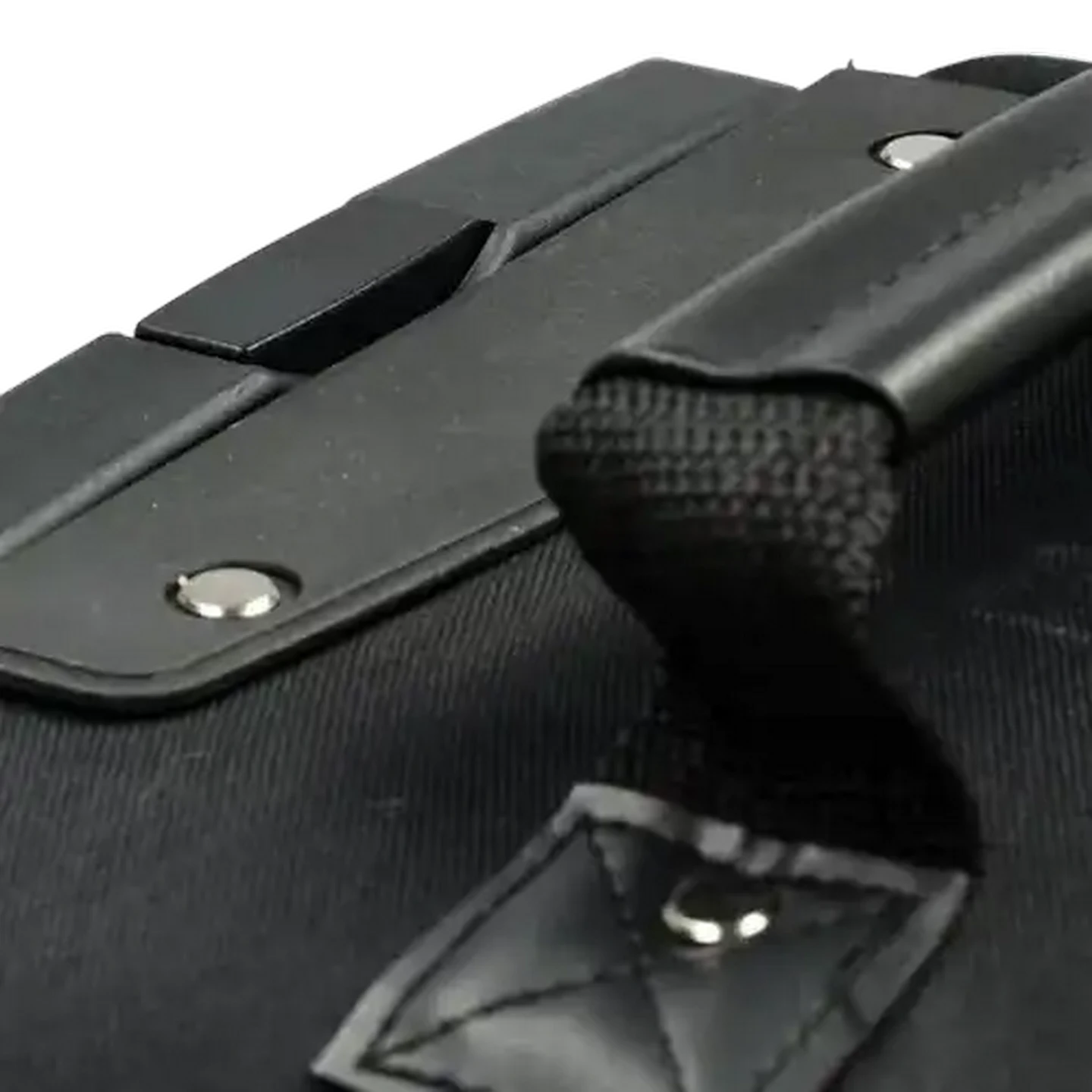 Image of Eva Lifestyle Medium Black Trolley Case