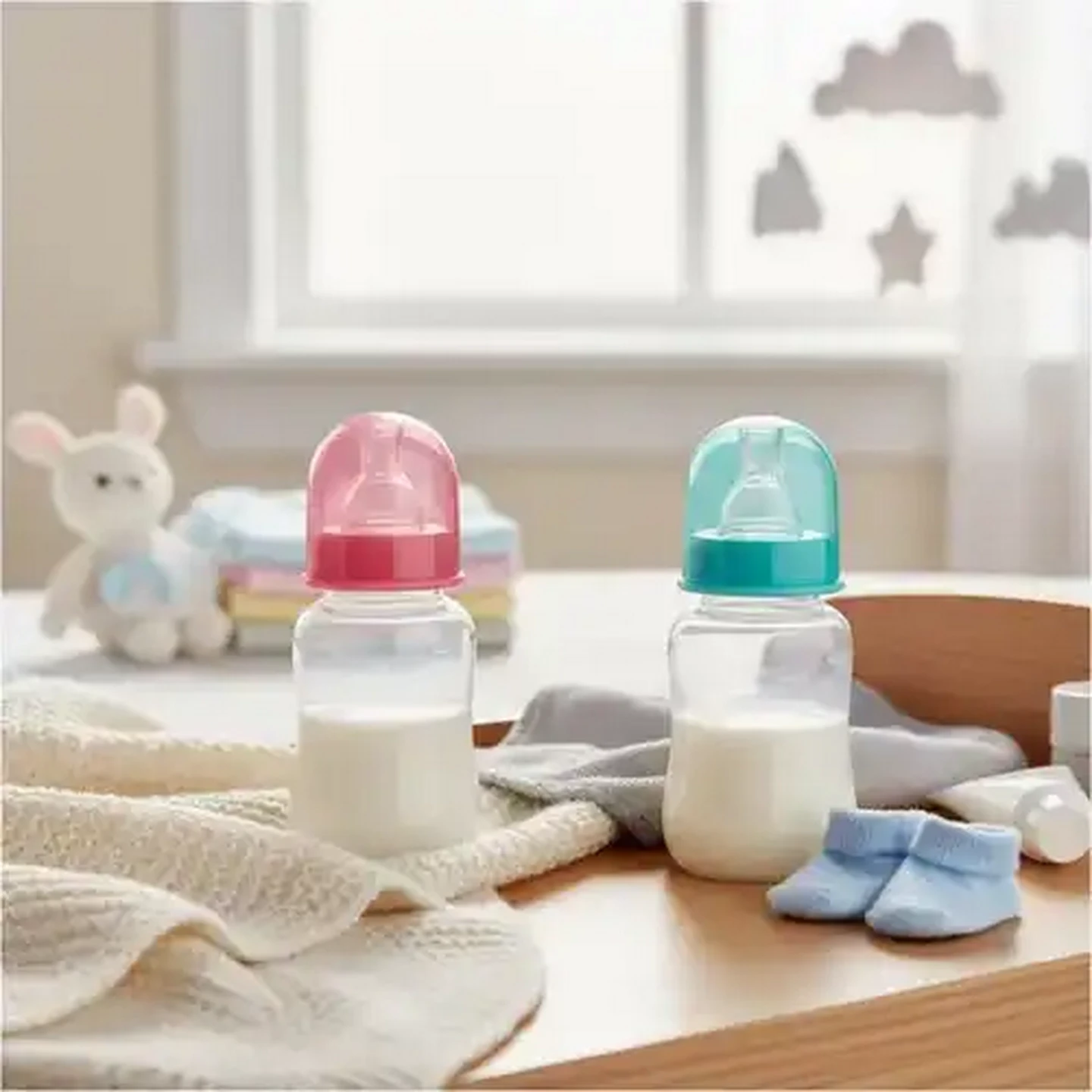 Image of Jolly Tots Basics Slow Flow Bottle 125ml (Colour May Vary)