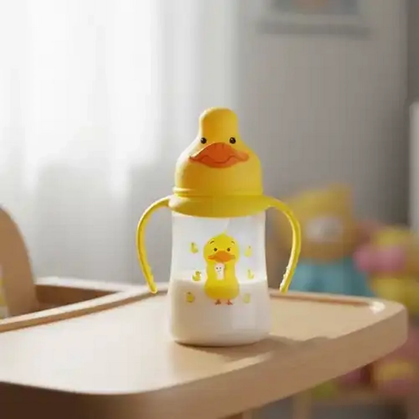 Image of Jolly Tots Yellow Slow Flow Wideneck Bottle with Handle 250ml