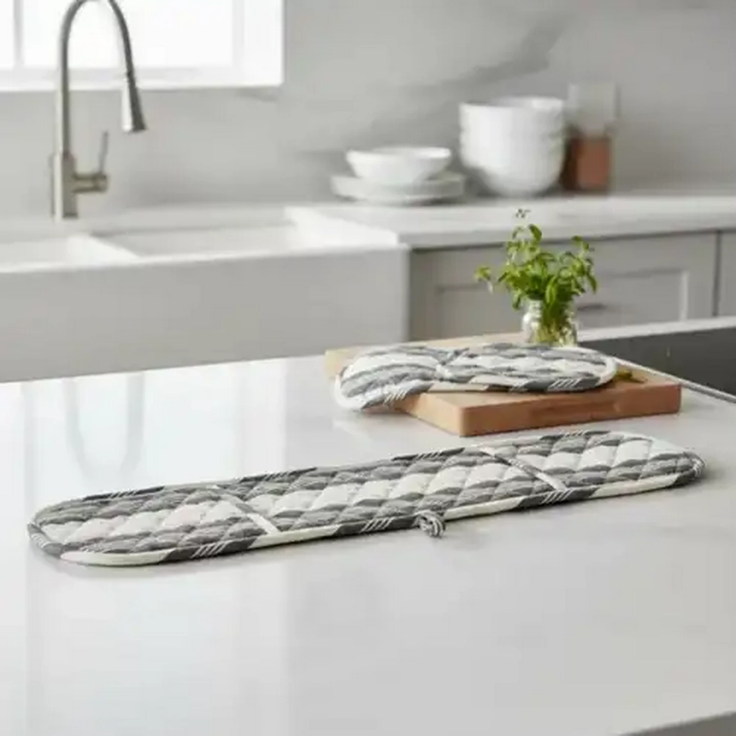 Image of Forage And Feast Savor Green Double Oven Glove 18 x 78cm