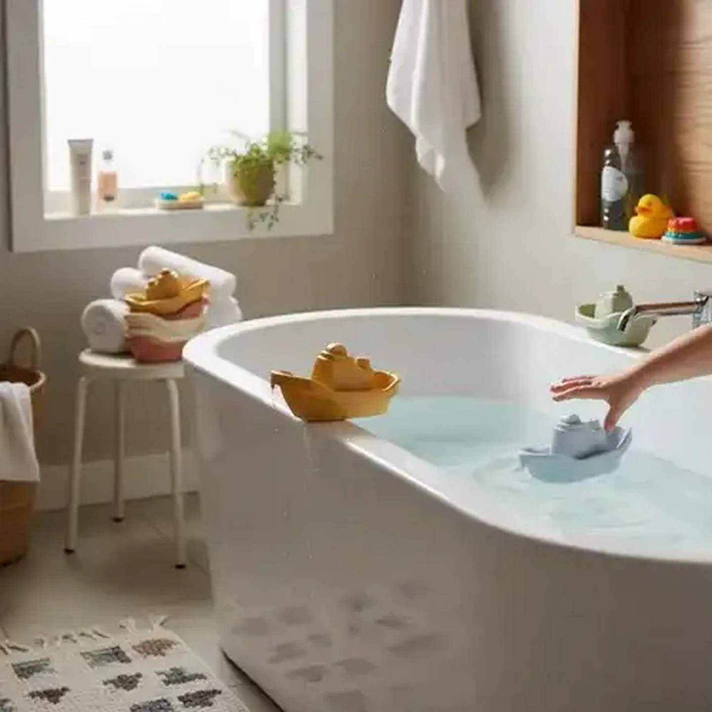 Image of Jolly Tots Bath Boats 3 Months + 5-Pack