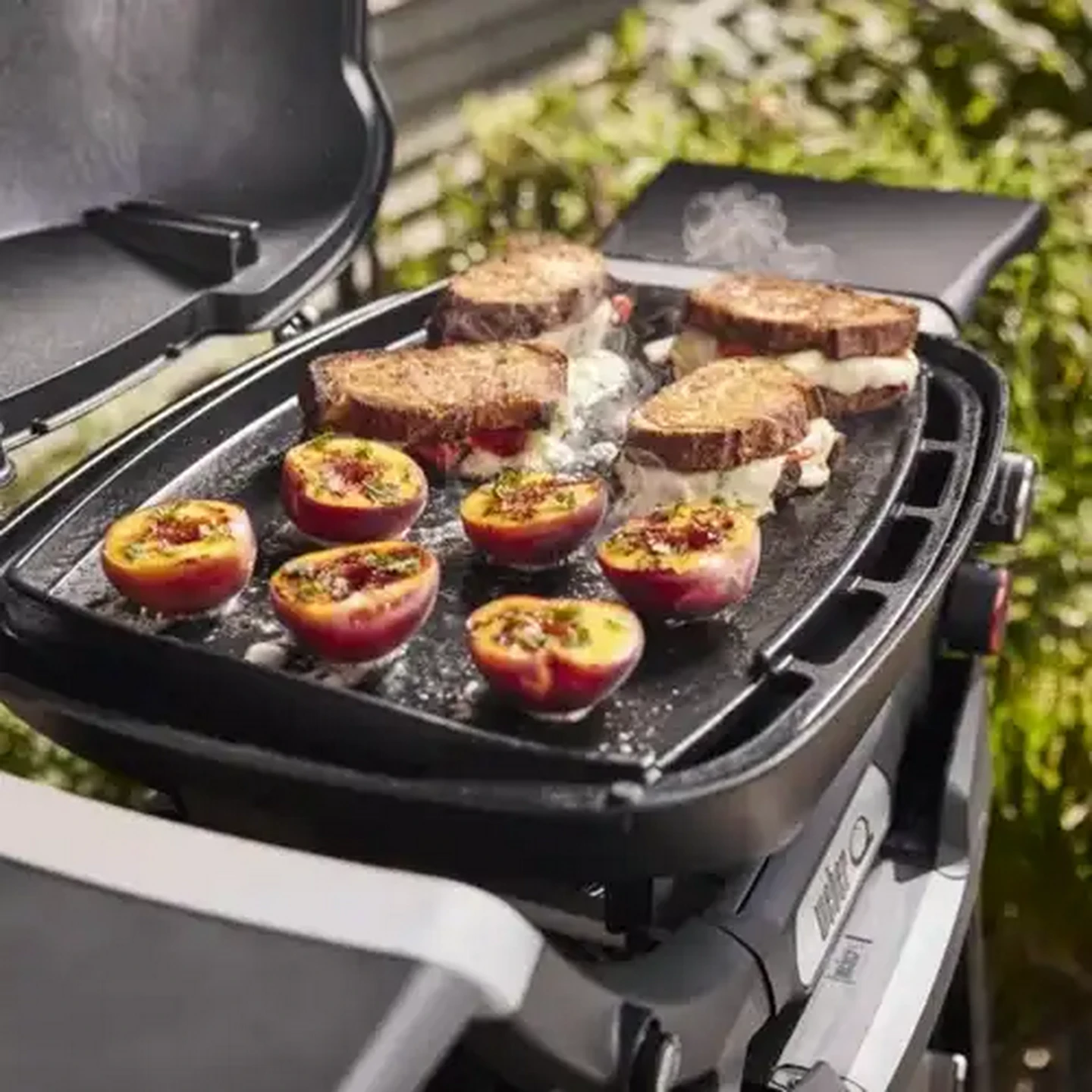 Image of Weber Cast Iron Griddle Q21N/22N/28N