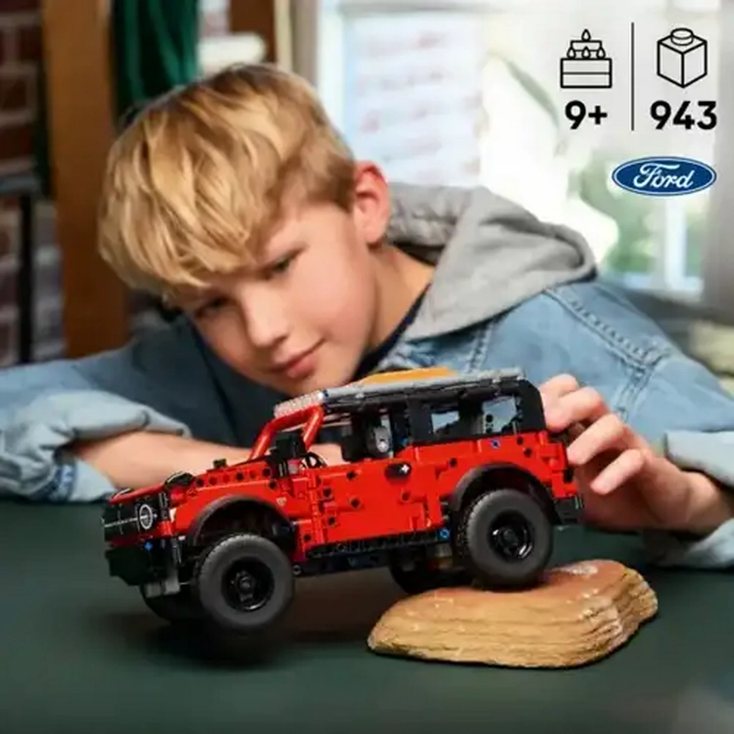 ヘレンド　センチュリーボックス　フォーシーズン Checkers Sixty60 | LEGO® Technic Ford Bronco® SUV (42213)