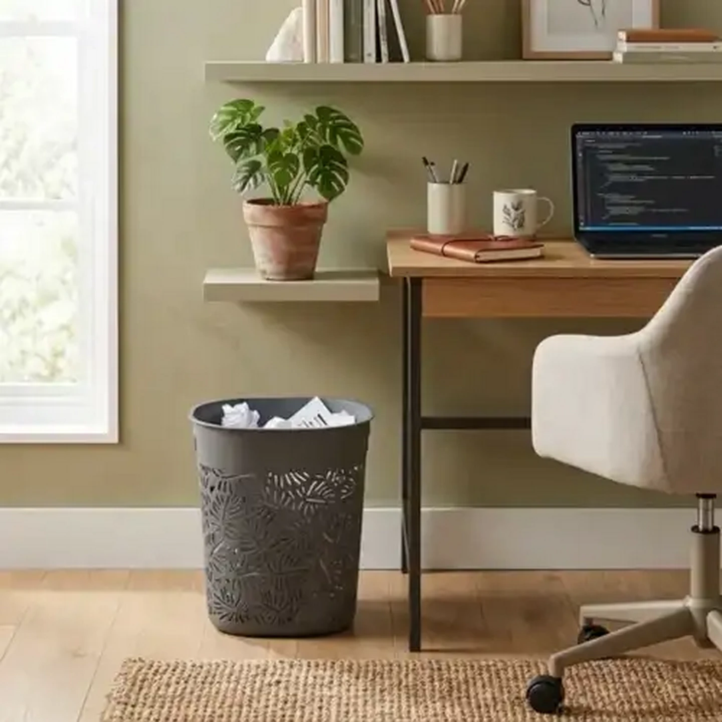Image of Design Utility Bin 8L (Colour May Vary)