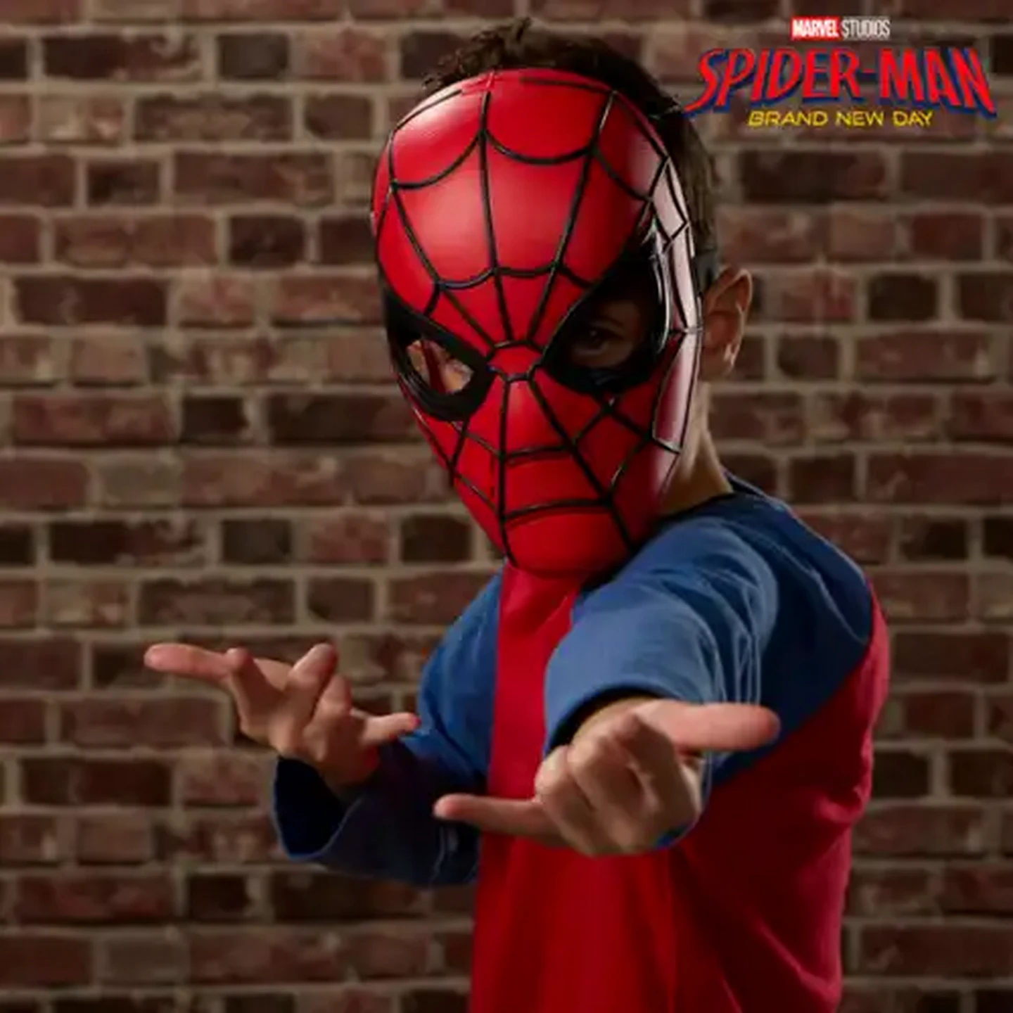 Image of Marvel Studios Spider-Man Bom Basic Mask (Type May Vary)
