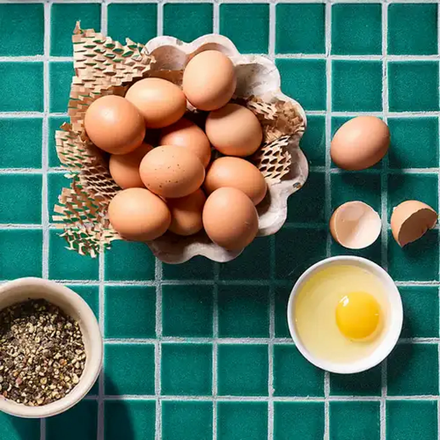 Image of Simple Truth Extra Large Free-Range Eggs 18 Pack
