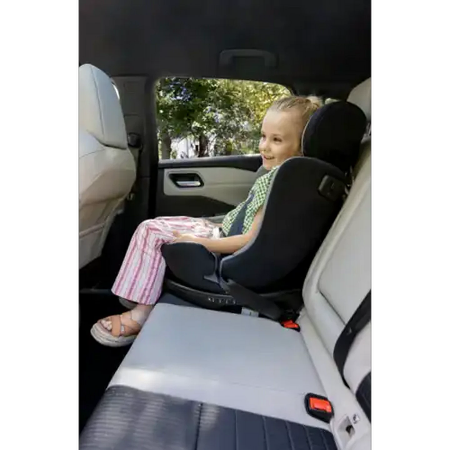 Image of Bebeconfort Black Road Fix i-Size Car Seat