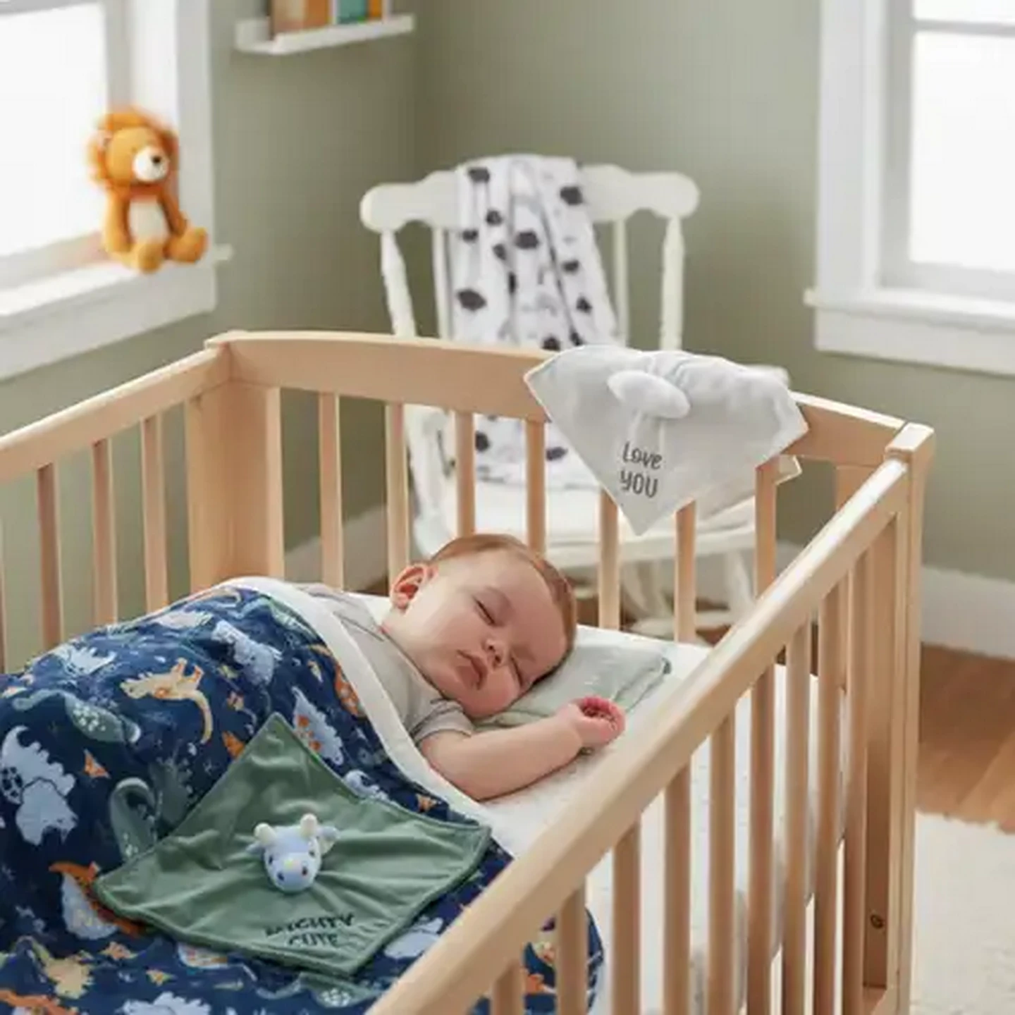 Image of Jolly Tots Basics Baby Comfort Blanket Gift Set (Colour May Vary)