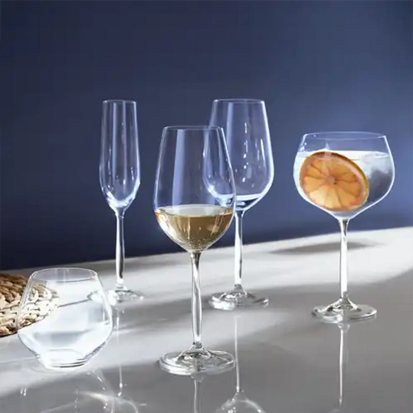 Image of Forage And Feast Lead-Free Crystal Champagne Flute Glasses 4-Pack