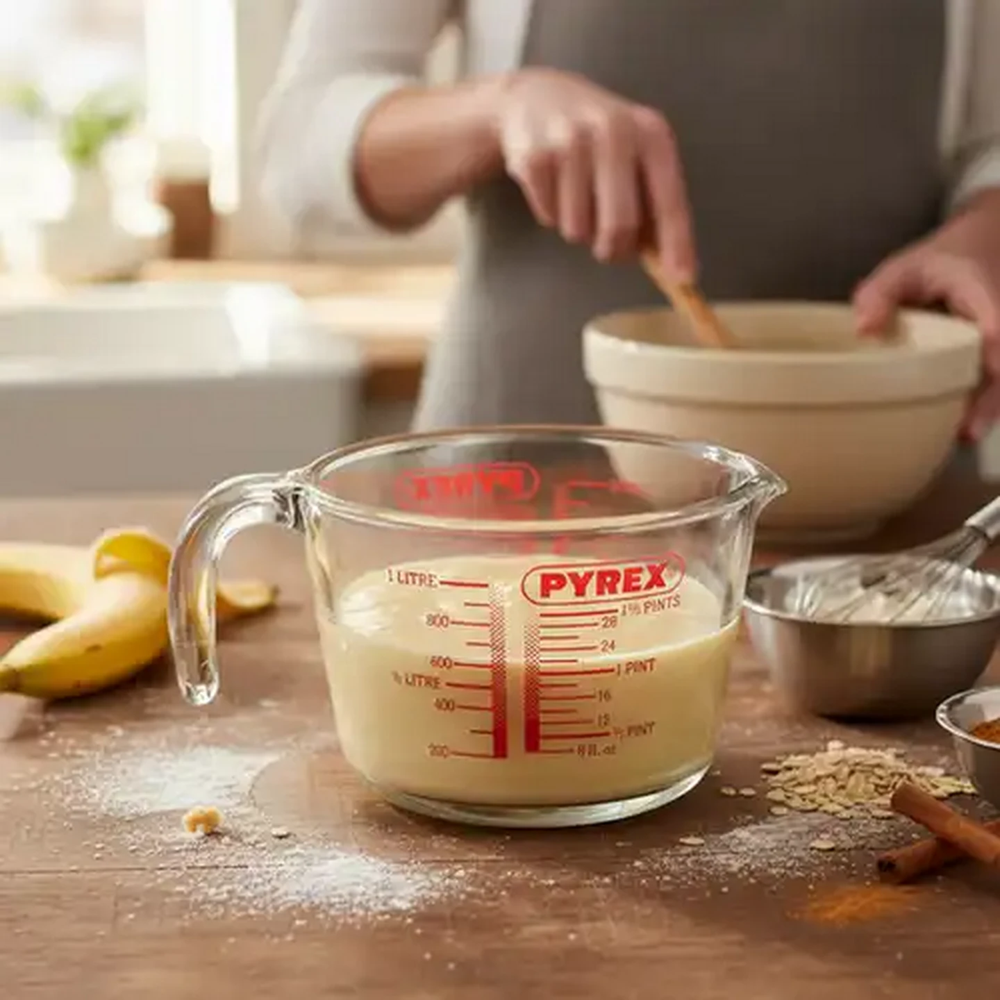 Image of Pyrex Measuring Glass Jug 1000ml