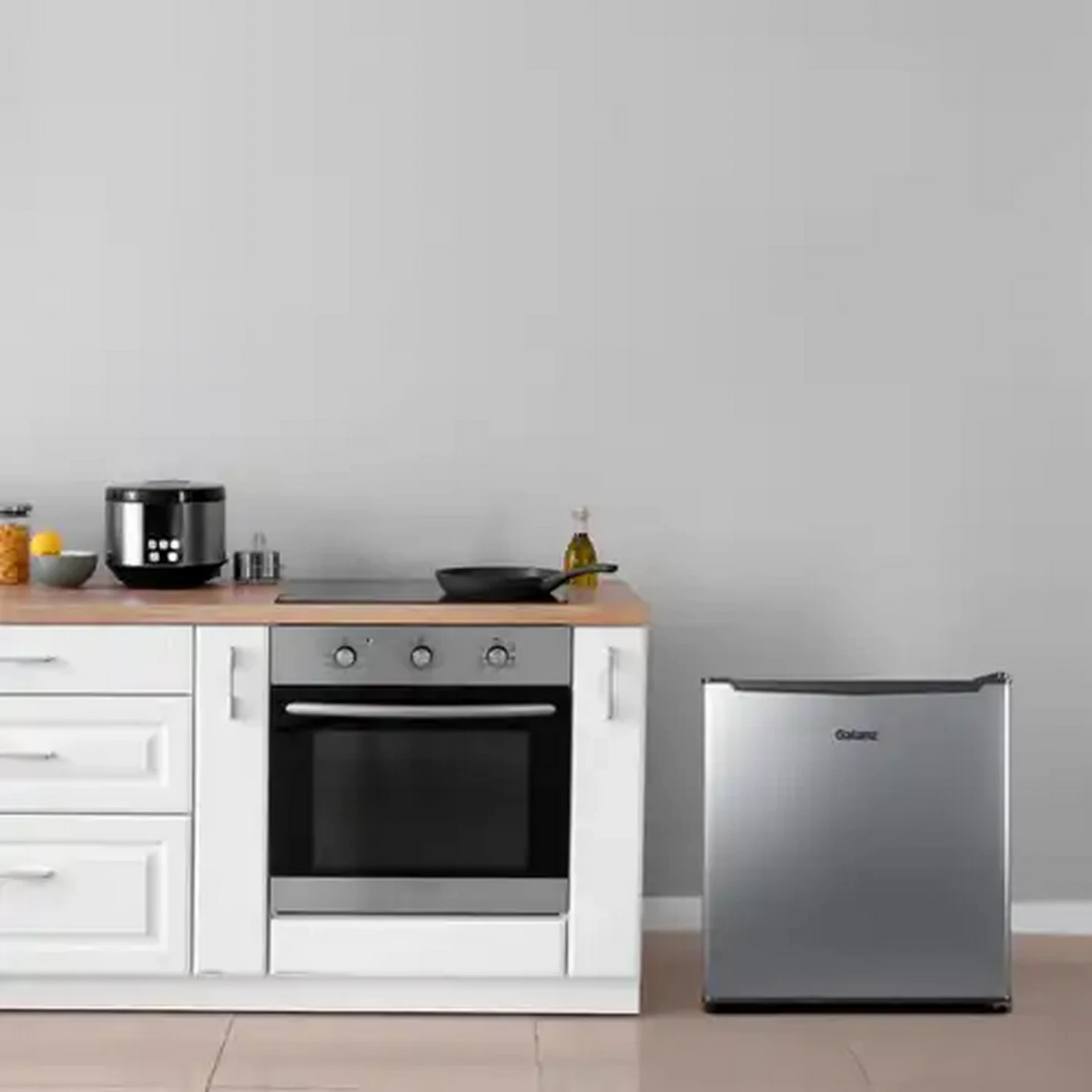 Image of Galanz Bar Fridge 45L