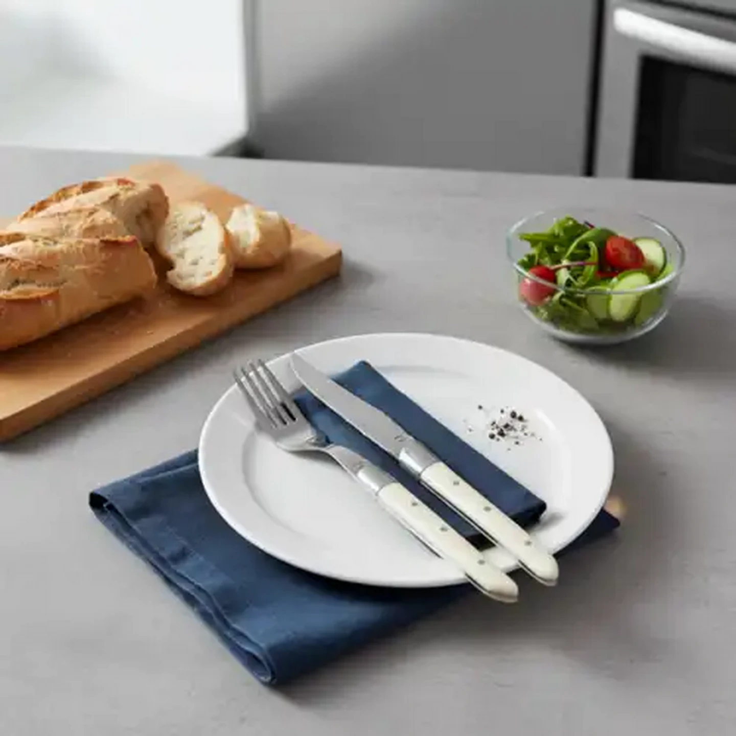 Image of Forage And Feast Acrylic Cutlery Set 8 Piece