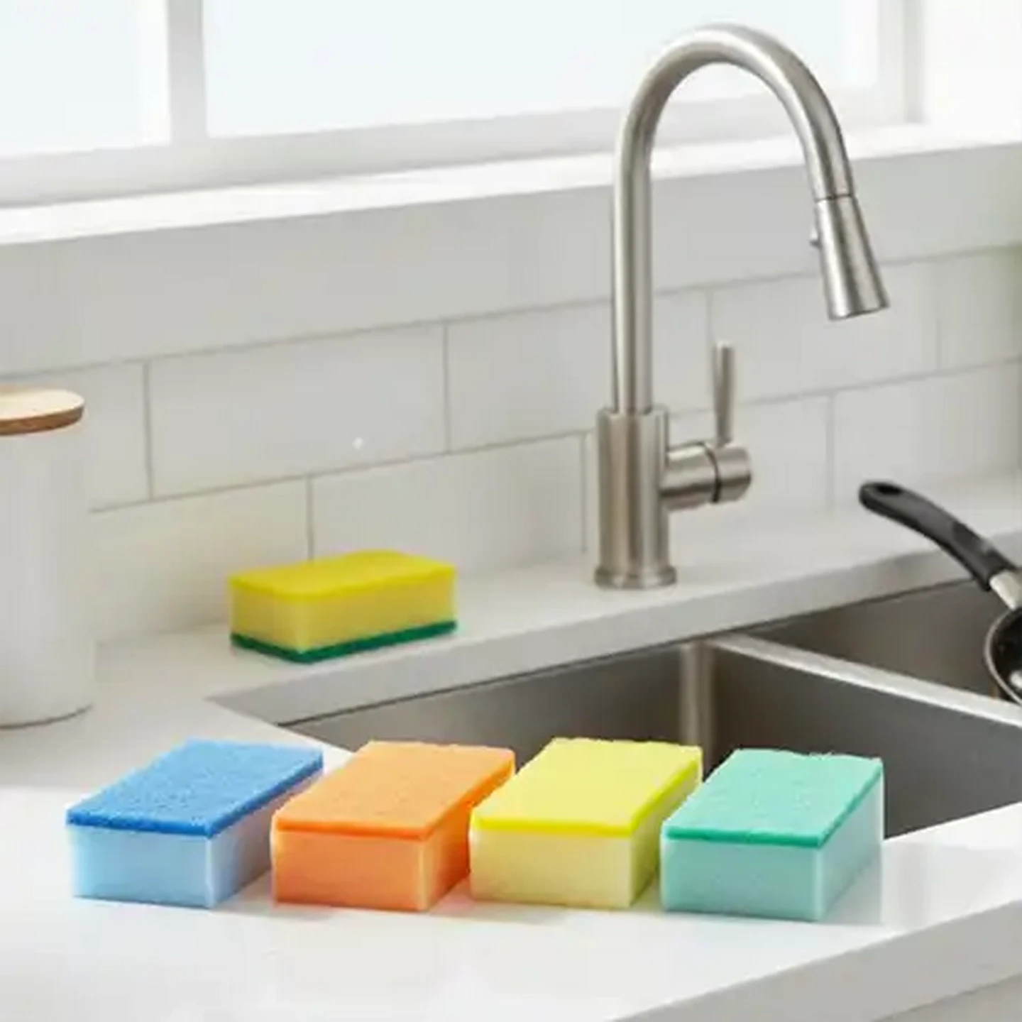 Image of Super Brite Hyper Value Rainbow Sponge Set 100 x 60 x 32cm 10-Pack