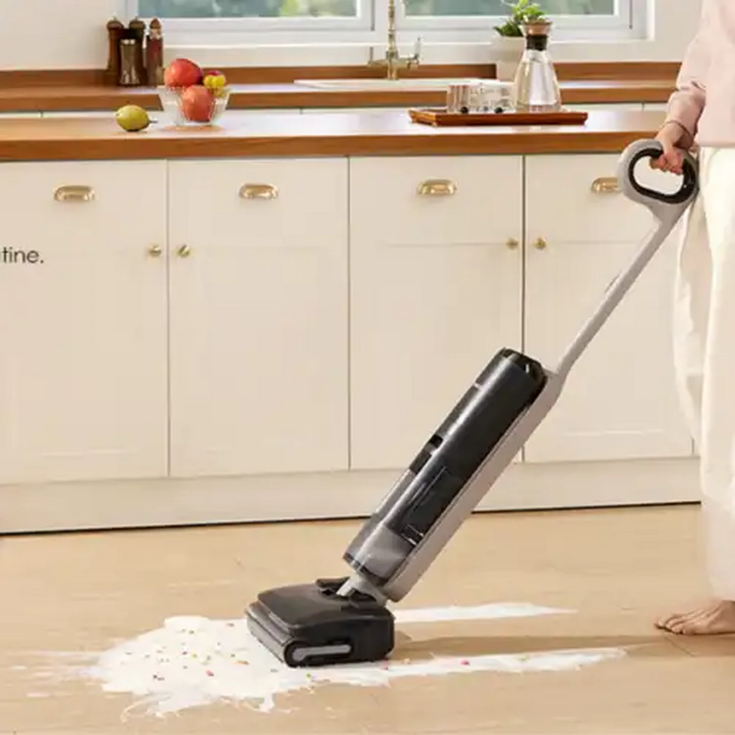 Image of Tineco iFLOOR Y5 Stretch 2-in-1 Cordless Floor Cleaner