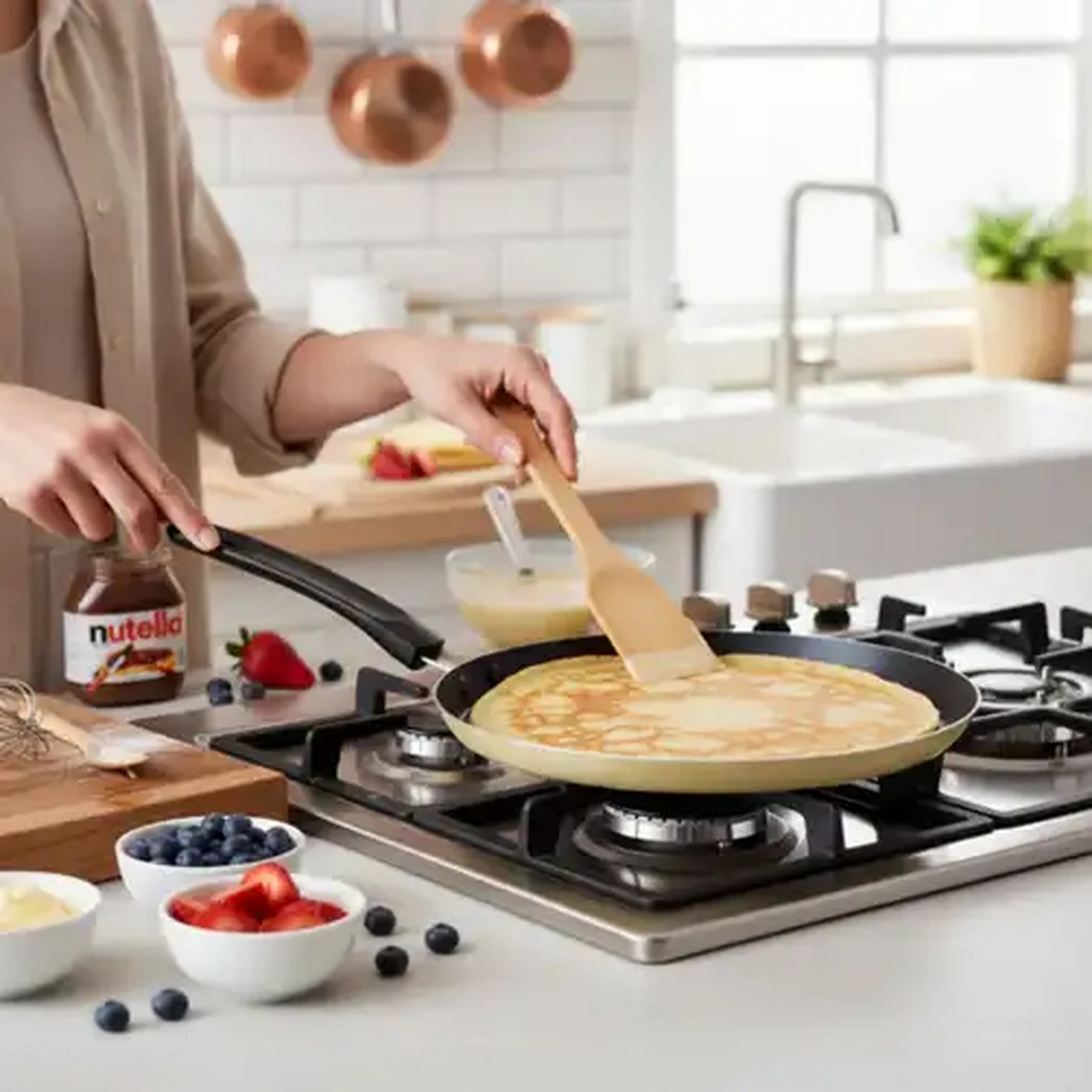 Image of Quisimo Aluminium Pancake Pan 24cm