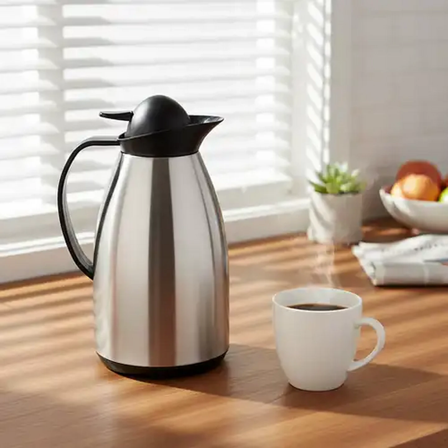 Image of Series Stainless Steel Vacuum Jug 1L