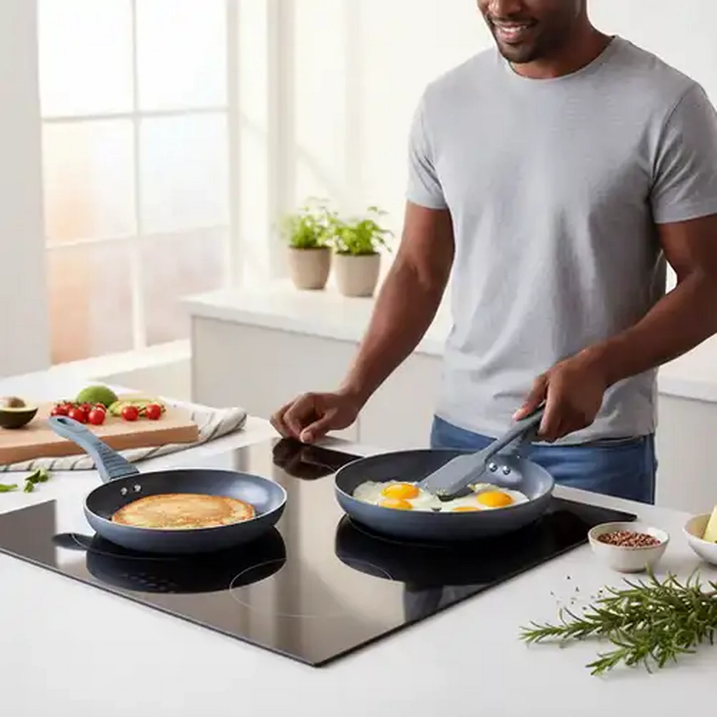 Image of Milex Forged Aluminium Non Stick Frying Pan 24cm & 28cm Set 2 Piece