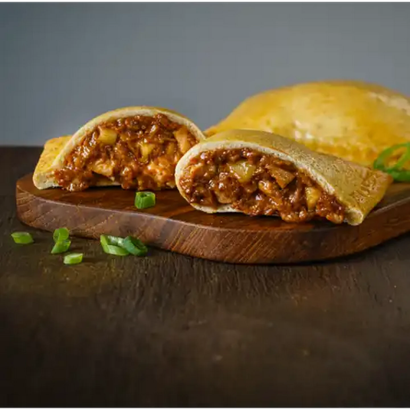 Image of PIEMAN'S Frozen BBQ Chicken Pizza Pockets 6 x 130g