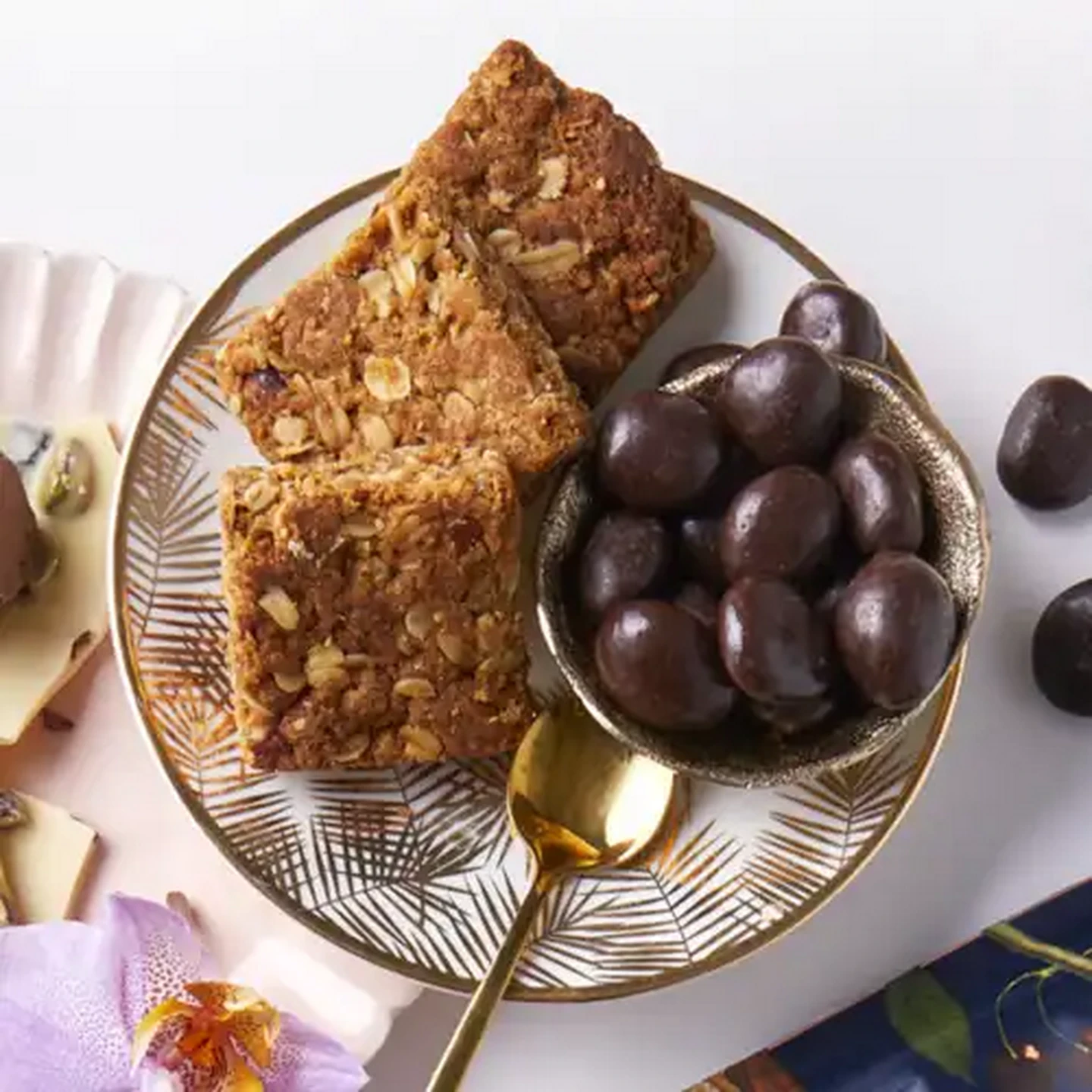 Image of Forage And Feast Crunchie Biscuits 270g