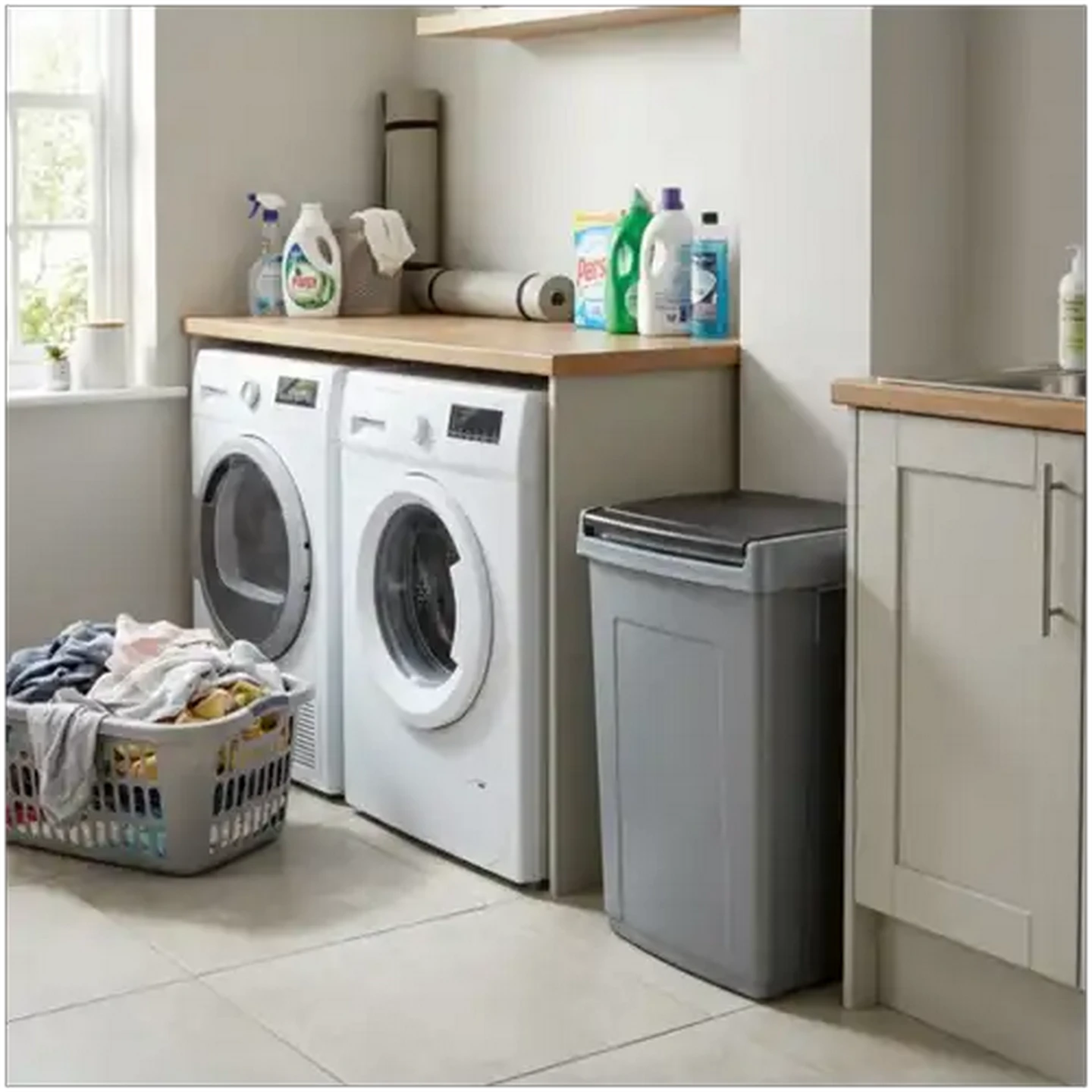 Image of ADDIS Plastic Bigga Bin 60L