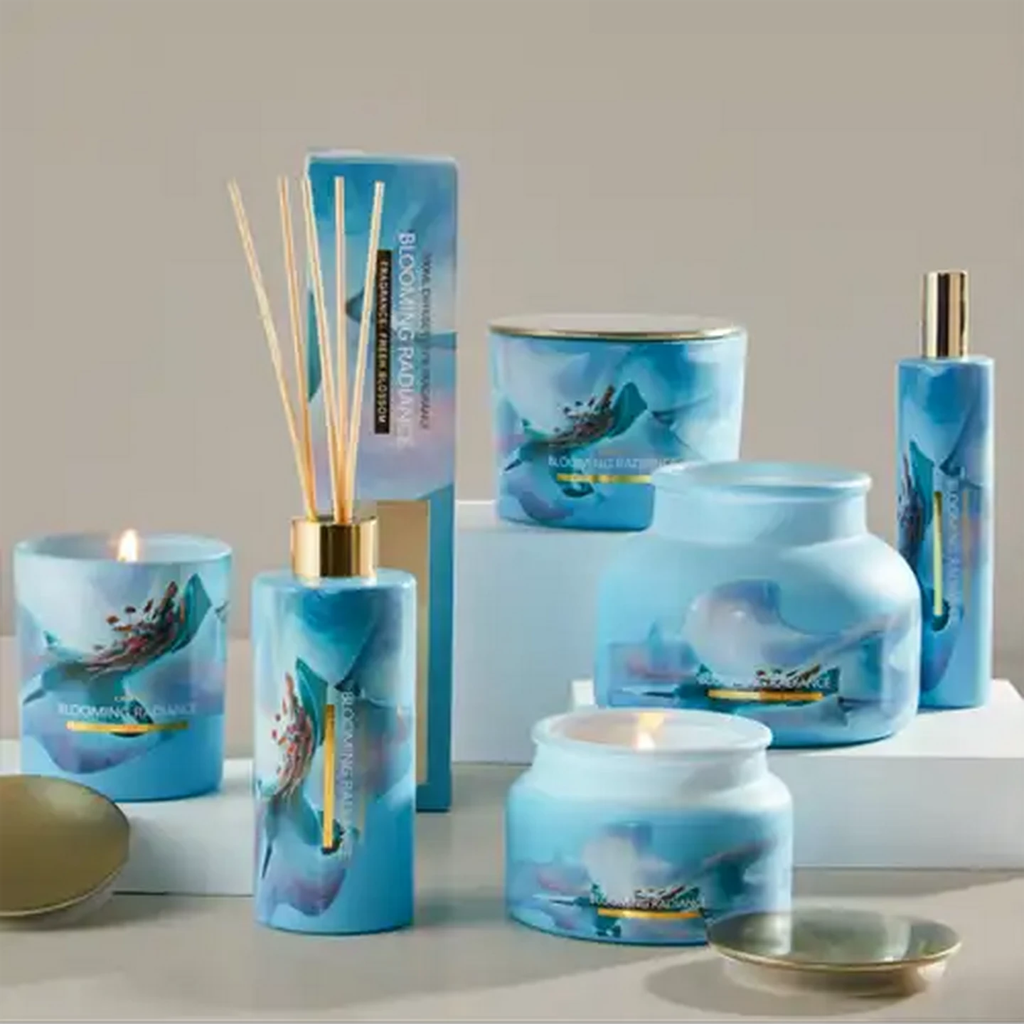 Image of Fresh Blossom Candle Jar with Lid 9x7cm