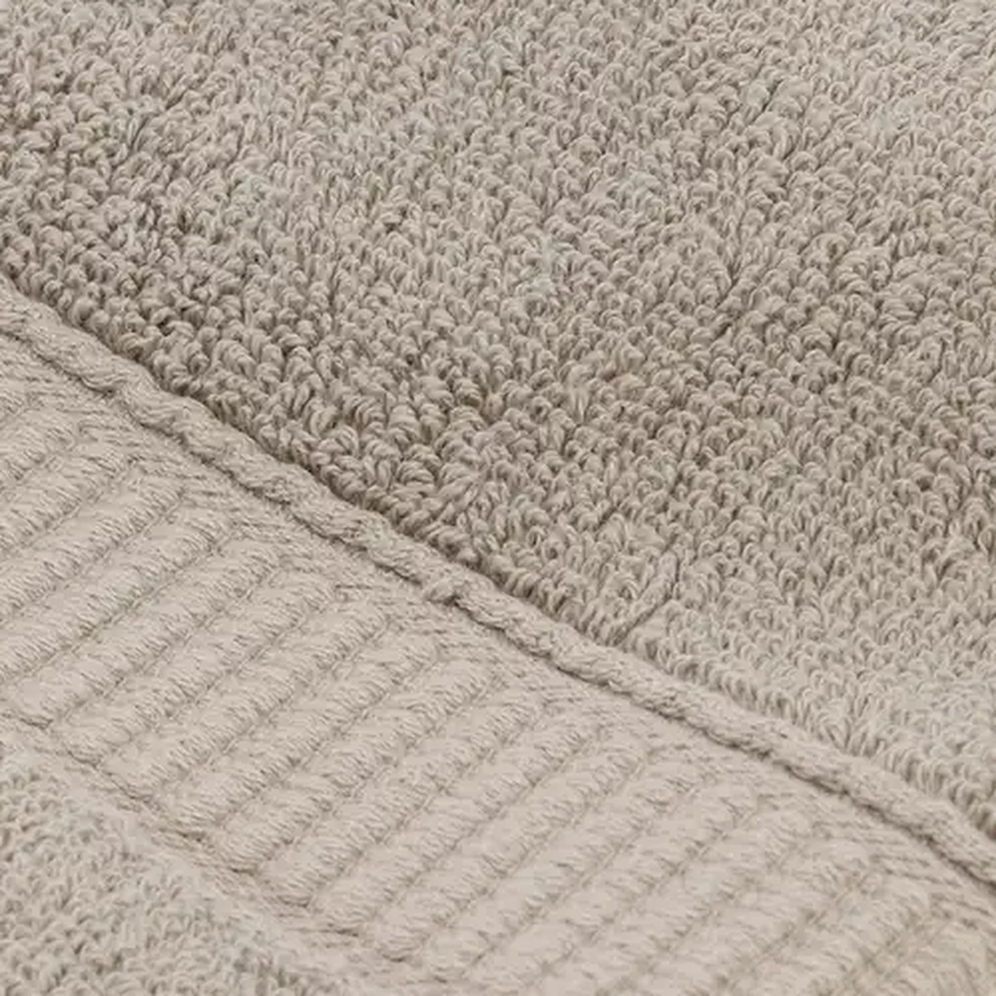 Image of Essentials Chicago Stone Bath Towel 70 x 130cm