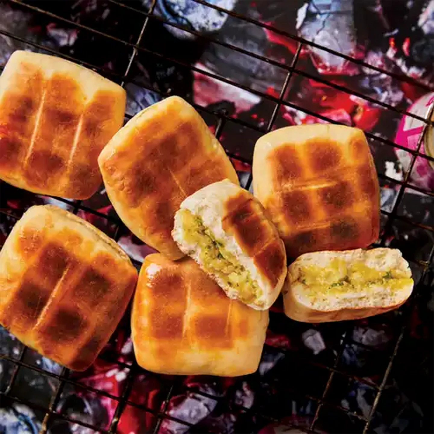 Image of Ready To Braai Cheese & Onion Roosterkoek 6 Pack