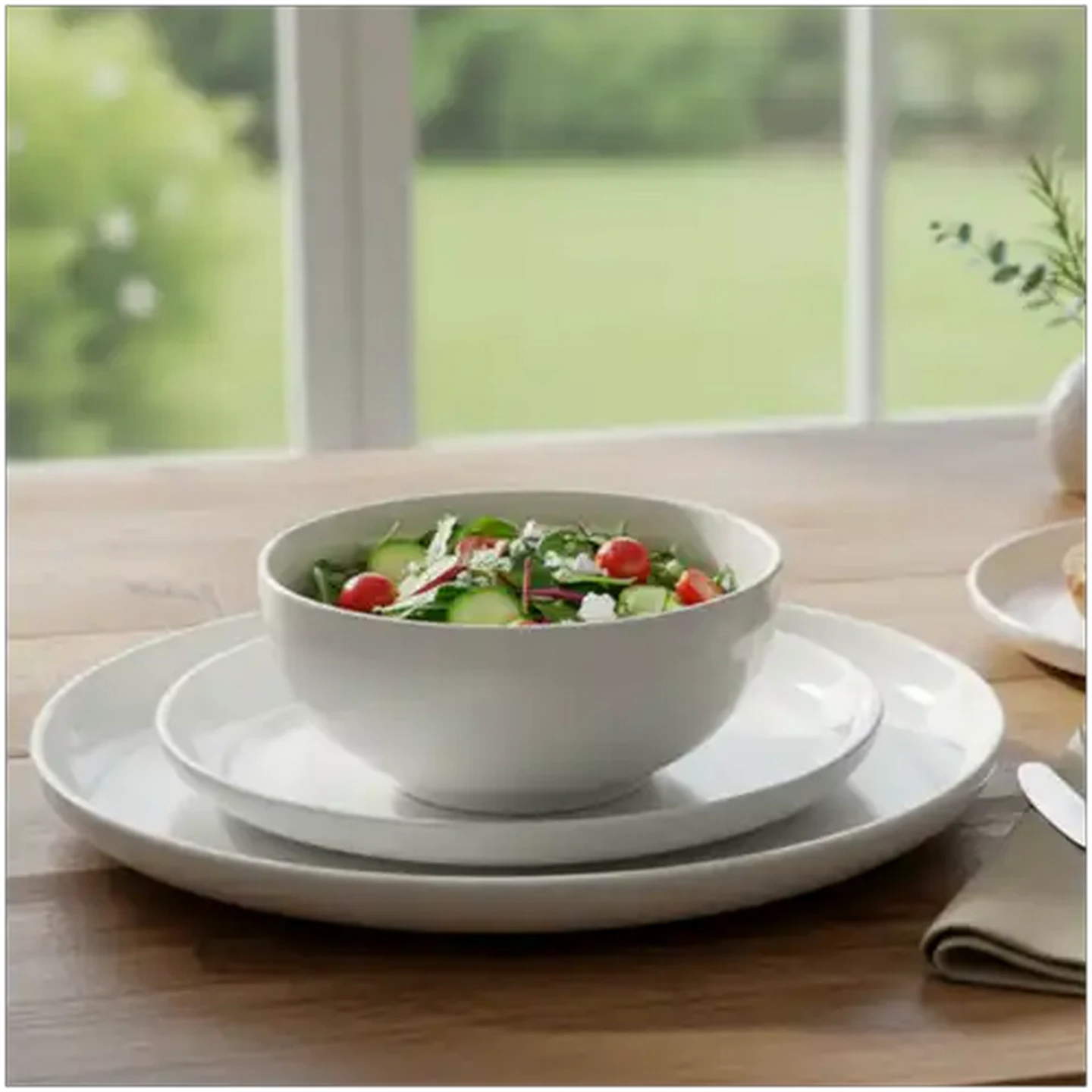 Image of Curvy White Dinner Set 12-Piece