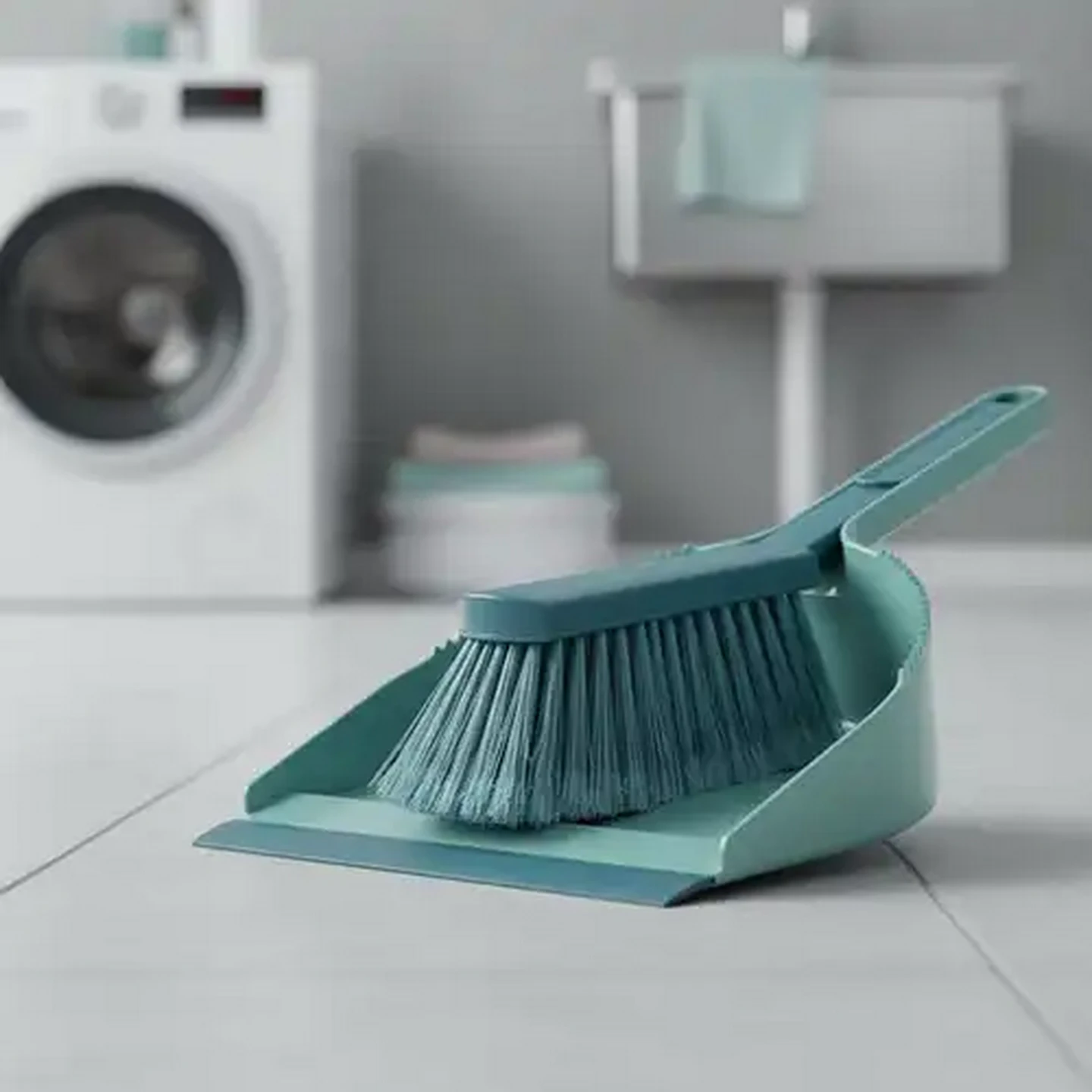 Checkers Sixty60 | Leifheit Basic Dustpan & Brush Sweeping Set