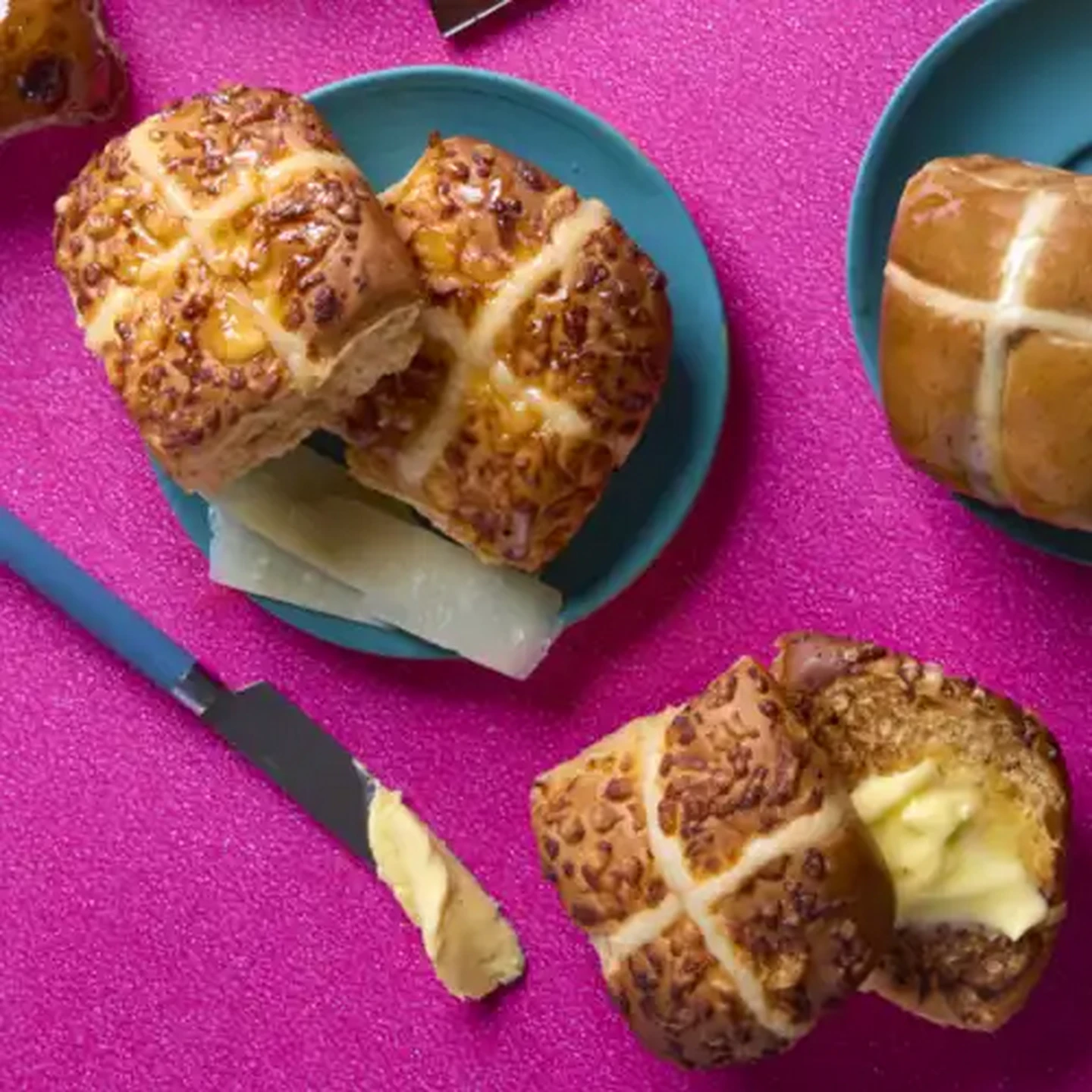 Image of Forage And Feast Limited Edition Extremely Cheesy Hot Cross Buns 4 Pack