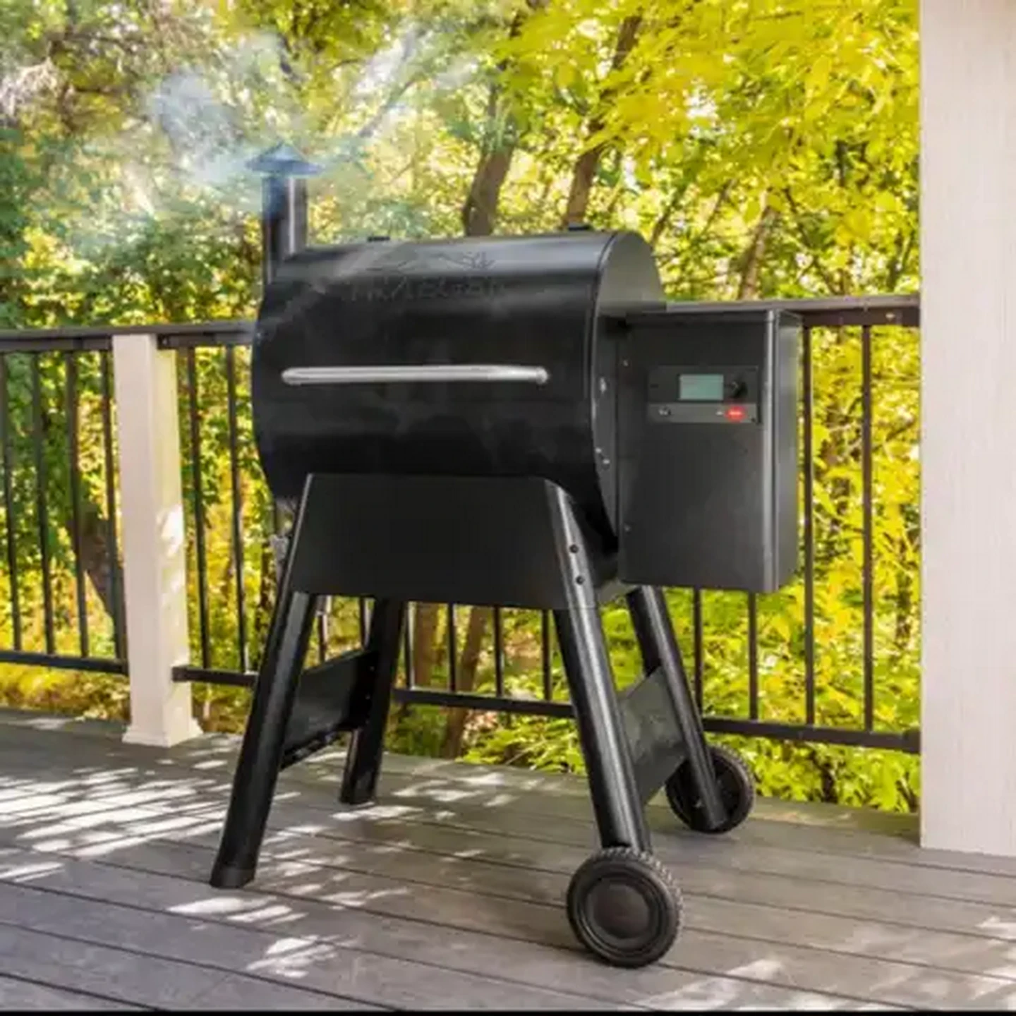 Image of Traeger Pro 575 Black Pellet Grill