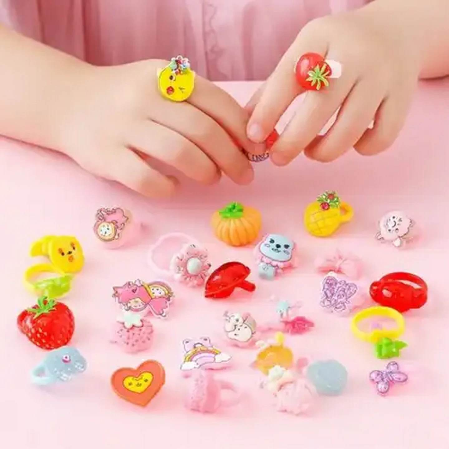 Image of Girl Glitz! Pretty Jewellery Ring Set 8-Pack (Design May Vary)