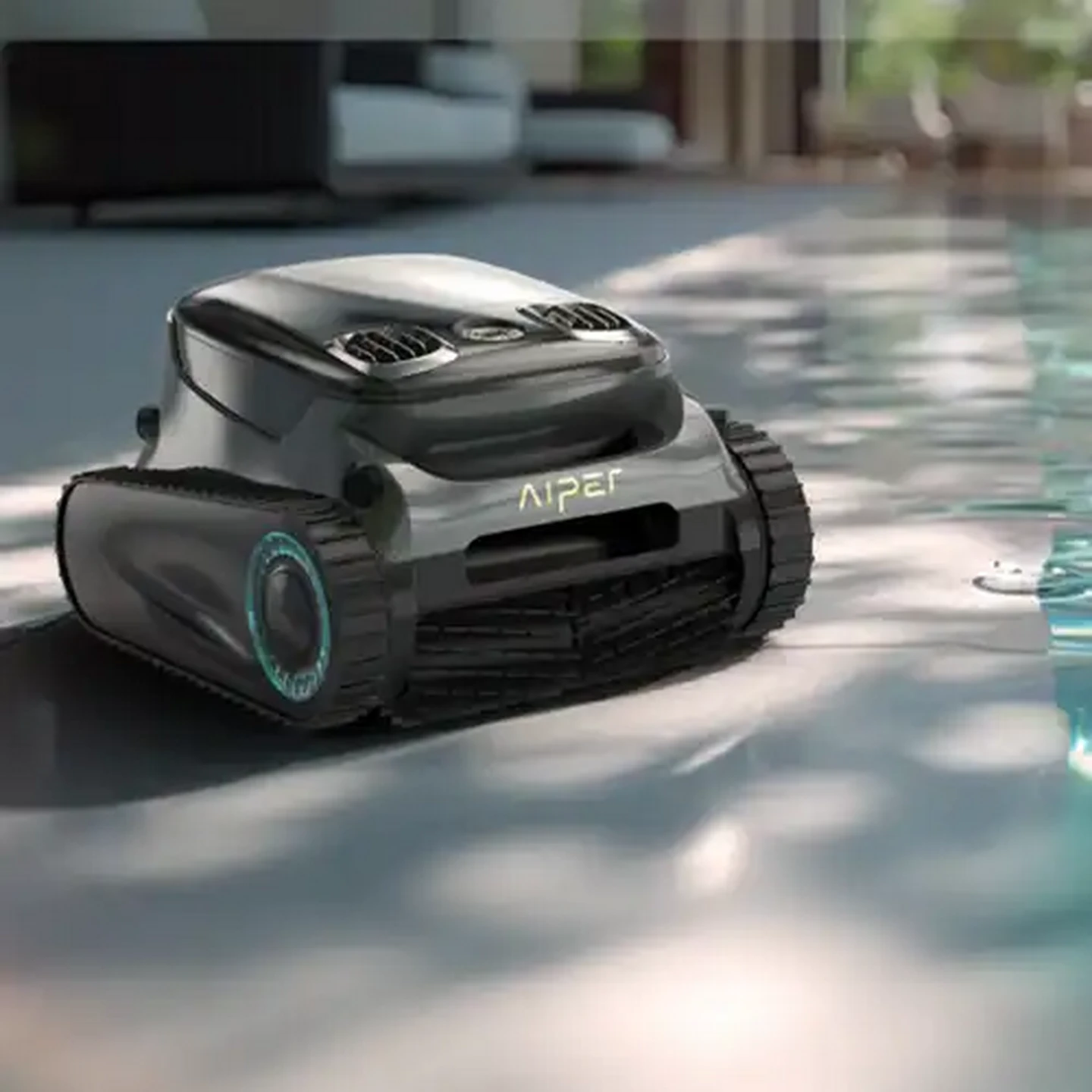 Image of Aiper Scuba S1 Pro Cordless Robotic Pool Cleaner