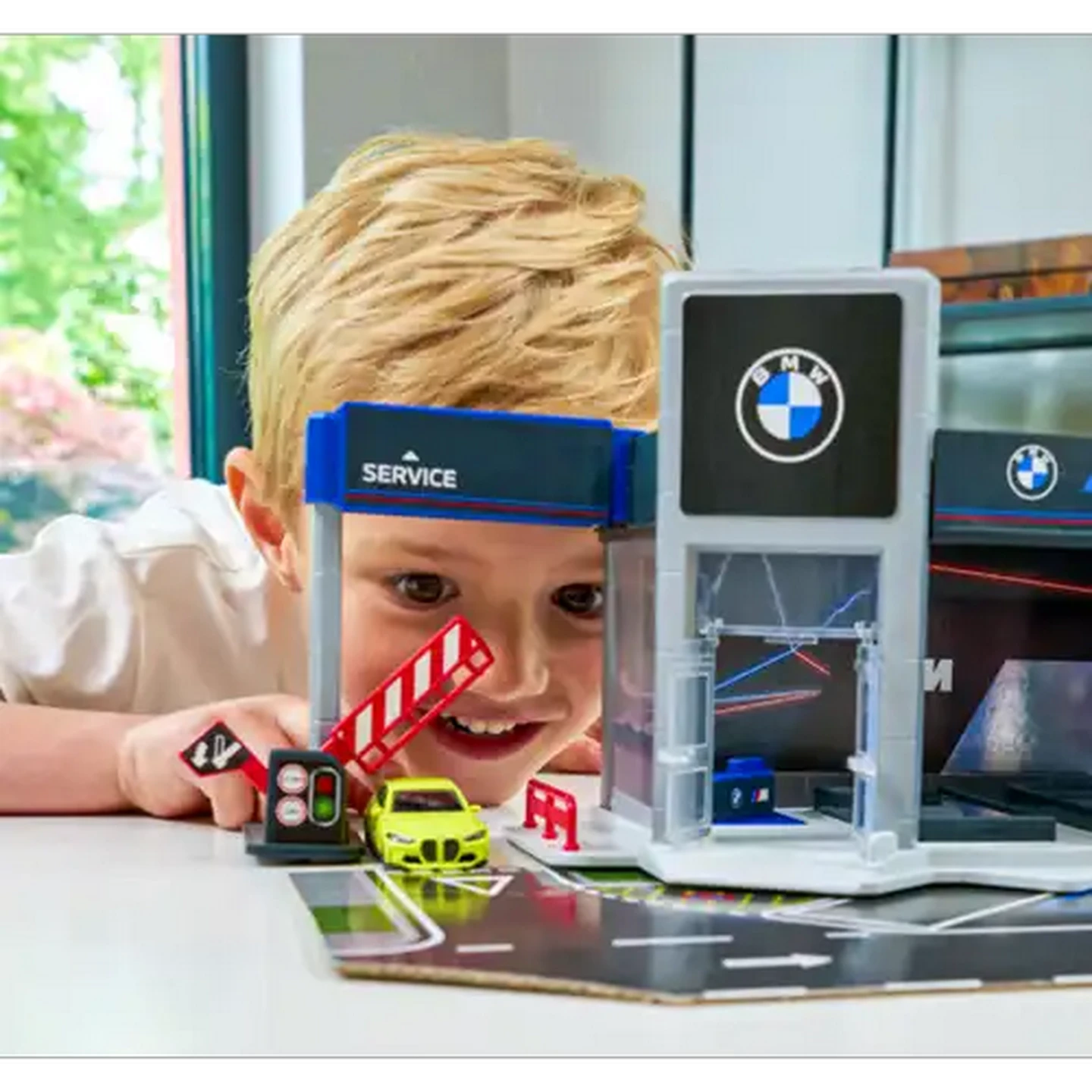 Image of Majorette BMW Showroom With Toy Car
