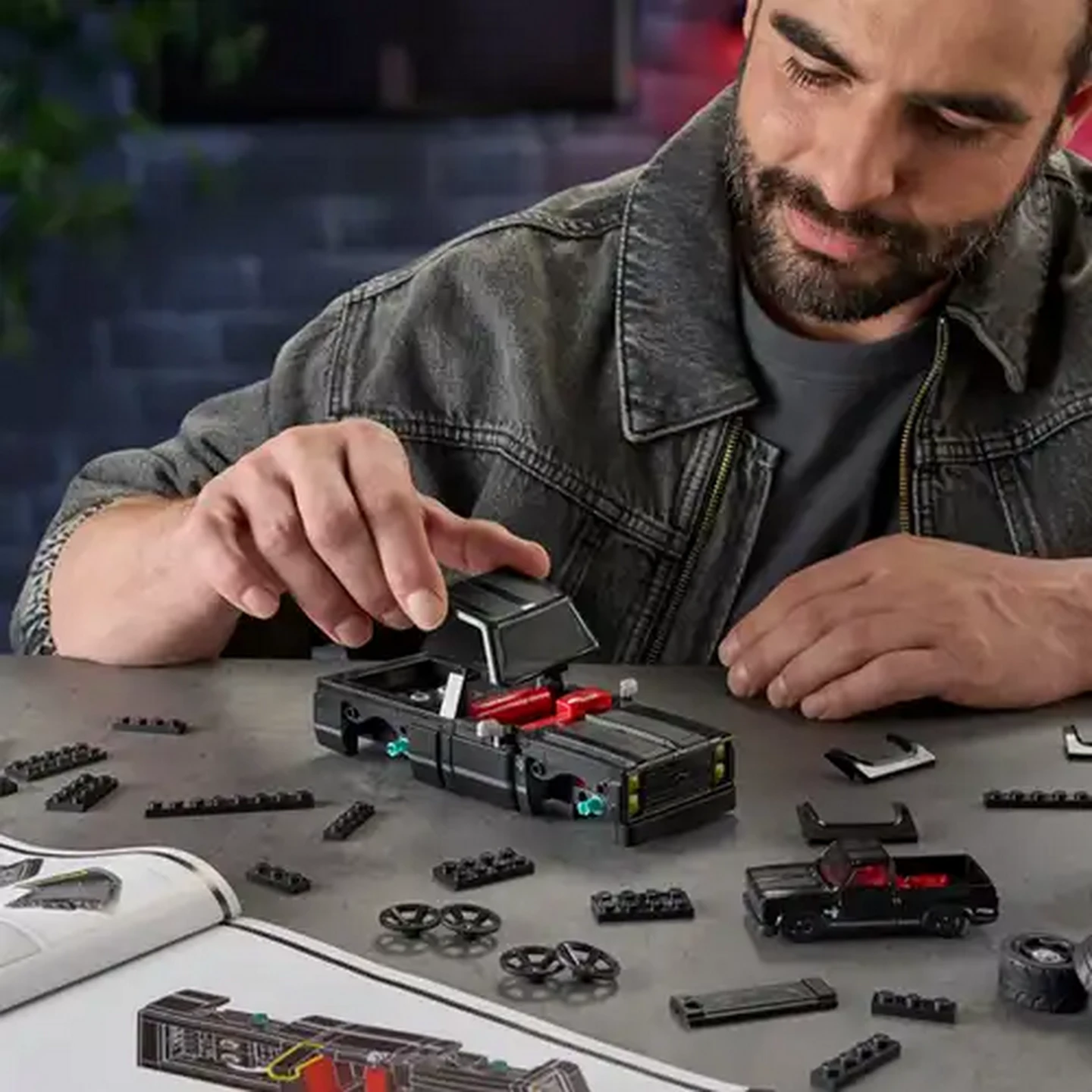 Image of Brick Shop Hot Wheels Elite Series Building Set - ’83 Chevy Silverado